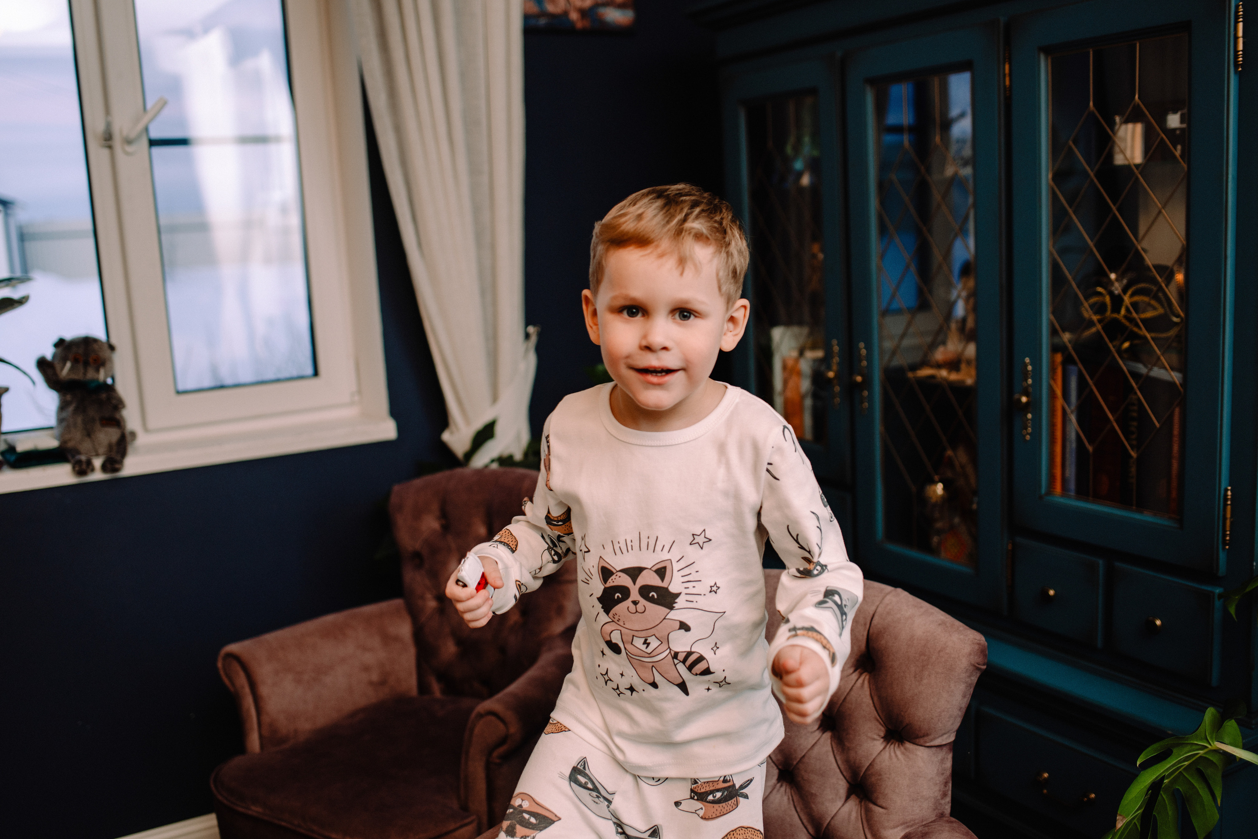 Ваня дома в воскресенье. Семейный и свадебный фотограф в Рязани Лиза Голованова