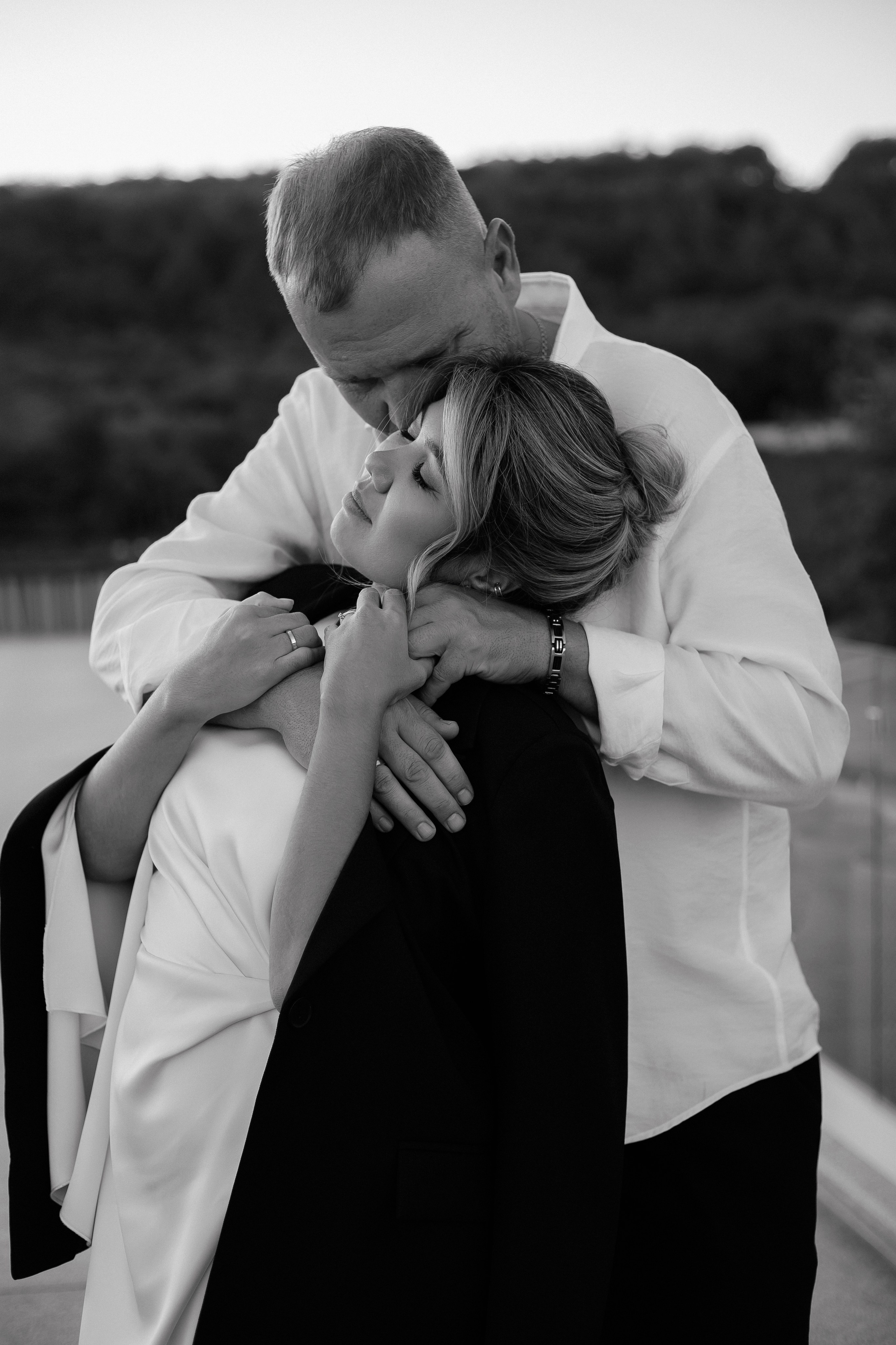 Александр и Гузель. Свадьба для двоих. Винодельня AYA. Фотограф Анна Лейман. Севастополь