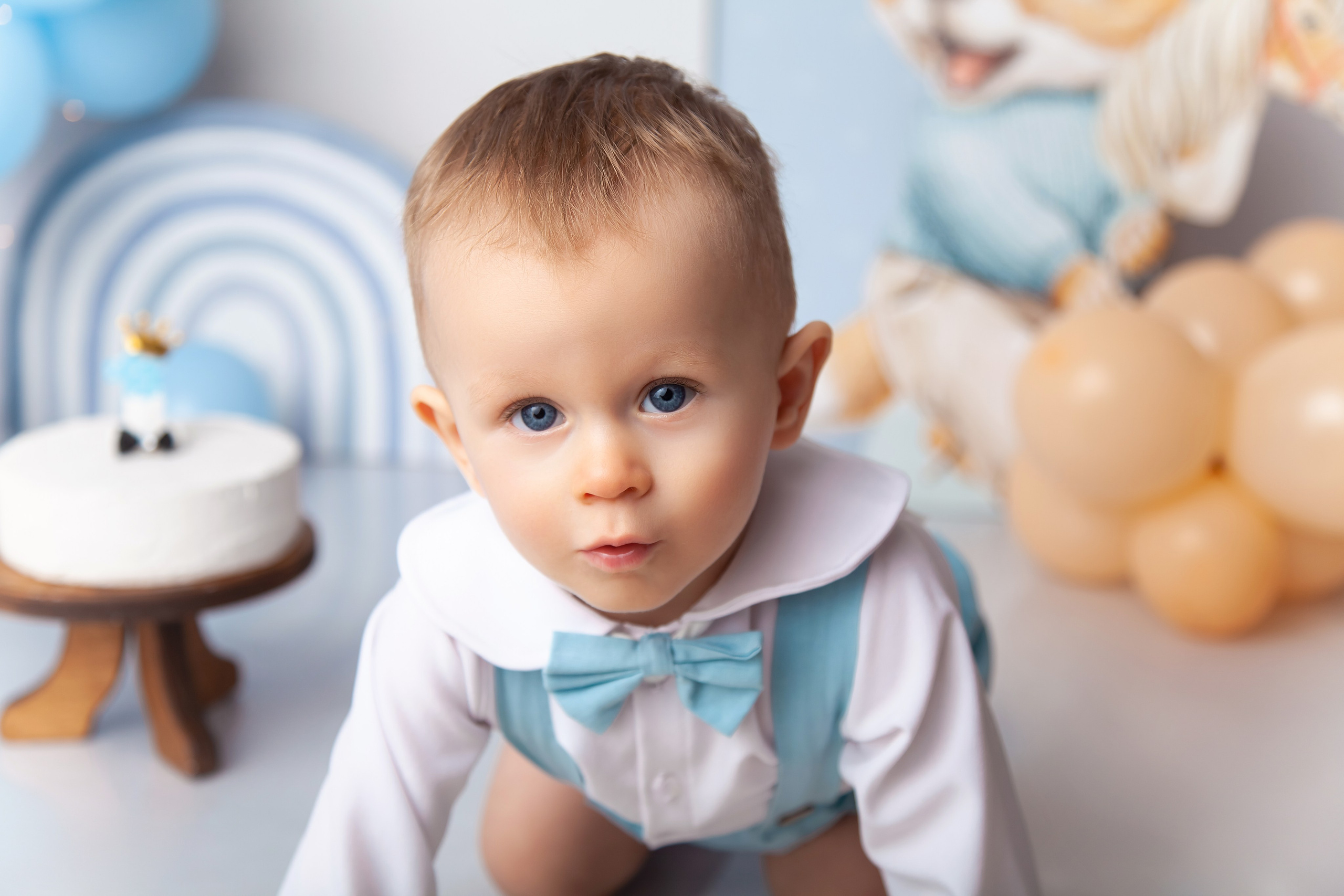 Детский фотограф в Саратове. Детская фотосессия в Саратове. Годовасие. 1 годик. Фотосессия под ключ. Фотограф Newborn в Саратове Екатерина Завитова