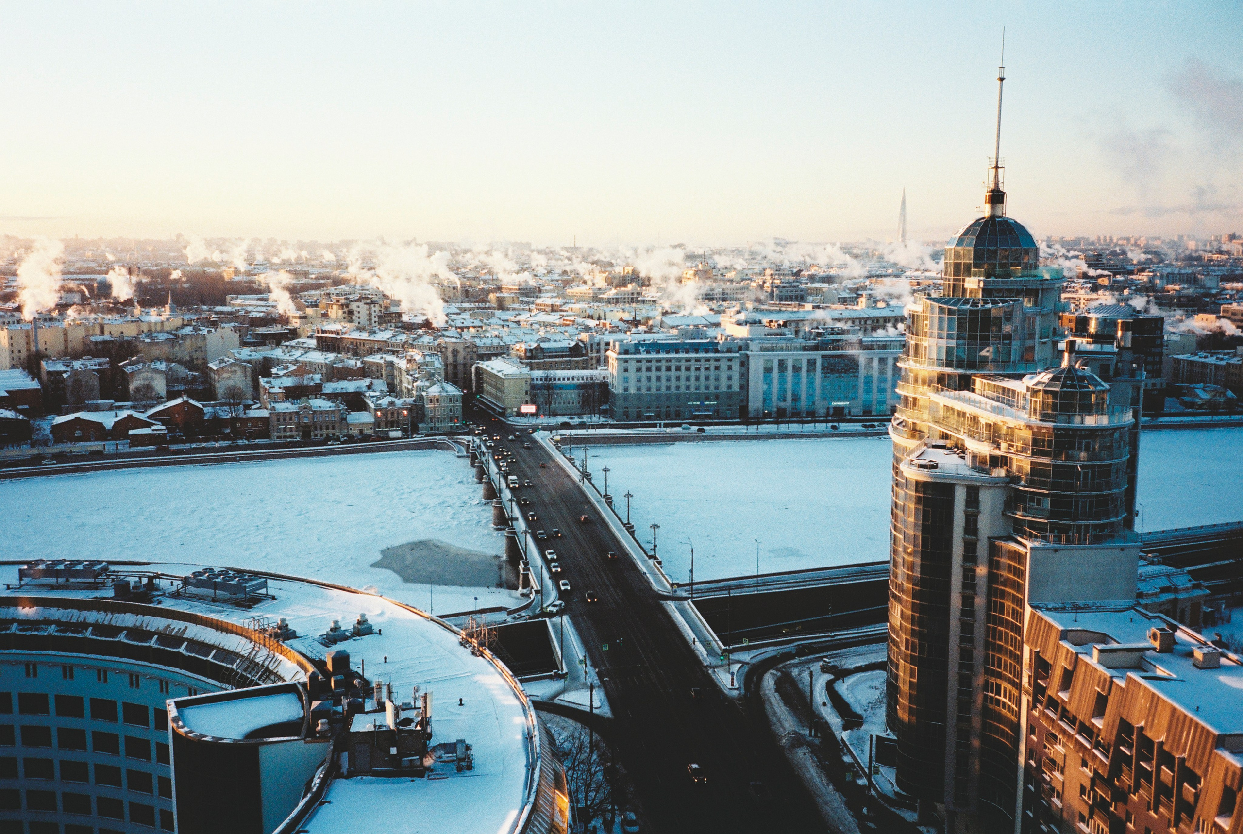 Фотографии цветные. Свадебный и семейный пленочный фотограф в Петербурге Истомина Ирина