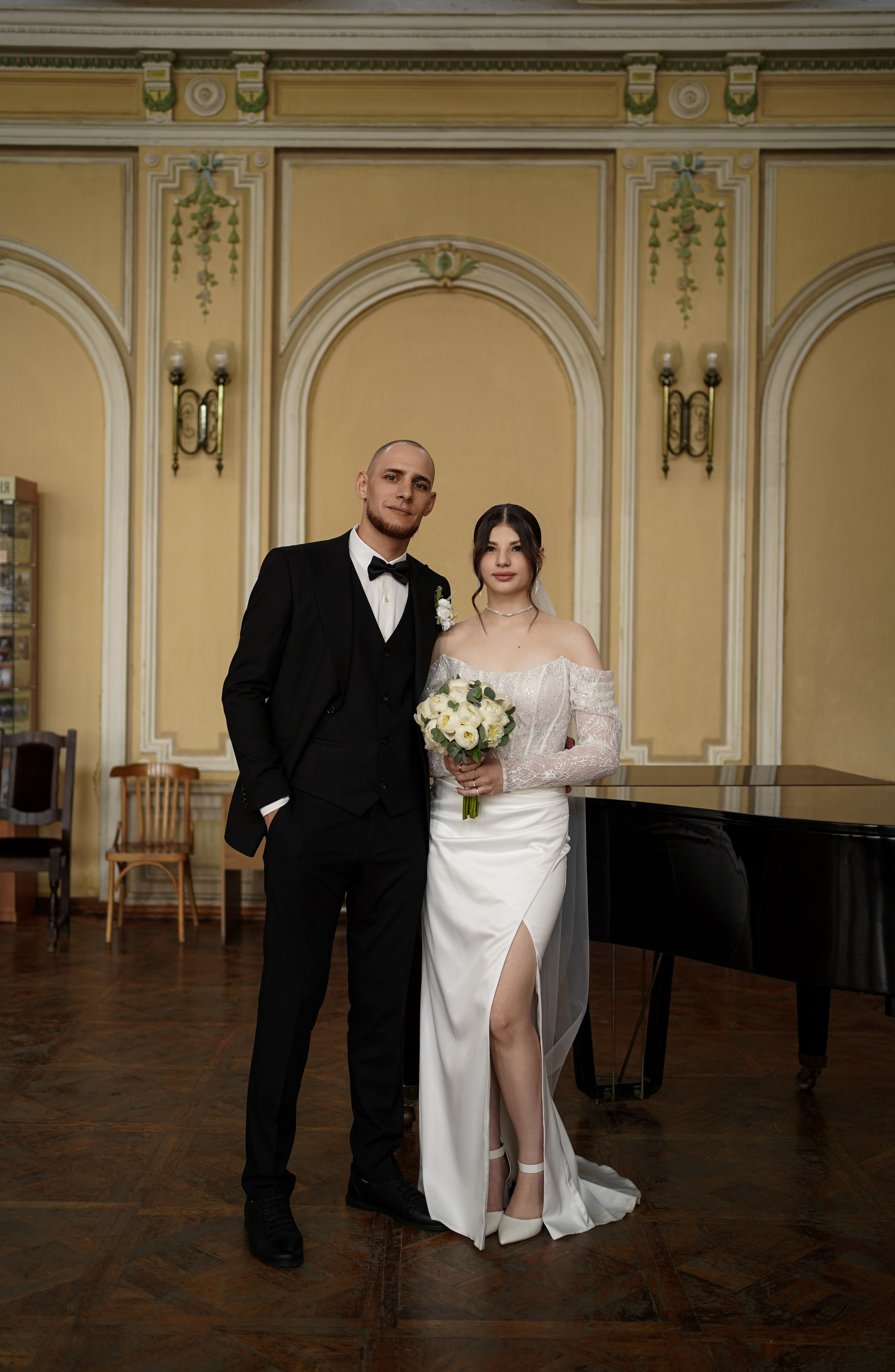 Эдуард и Анастасия на свадебной фотосессии в Новочеркасске. Свадебный фотограф в Ростове-на-Дону. Таинство Крещения и Венчания, семейные фотосессии. Алёна Чёботова