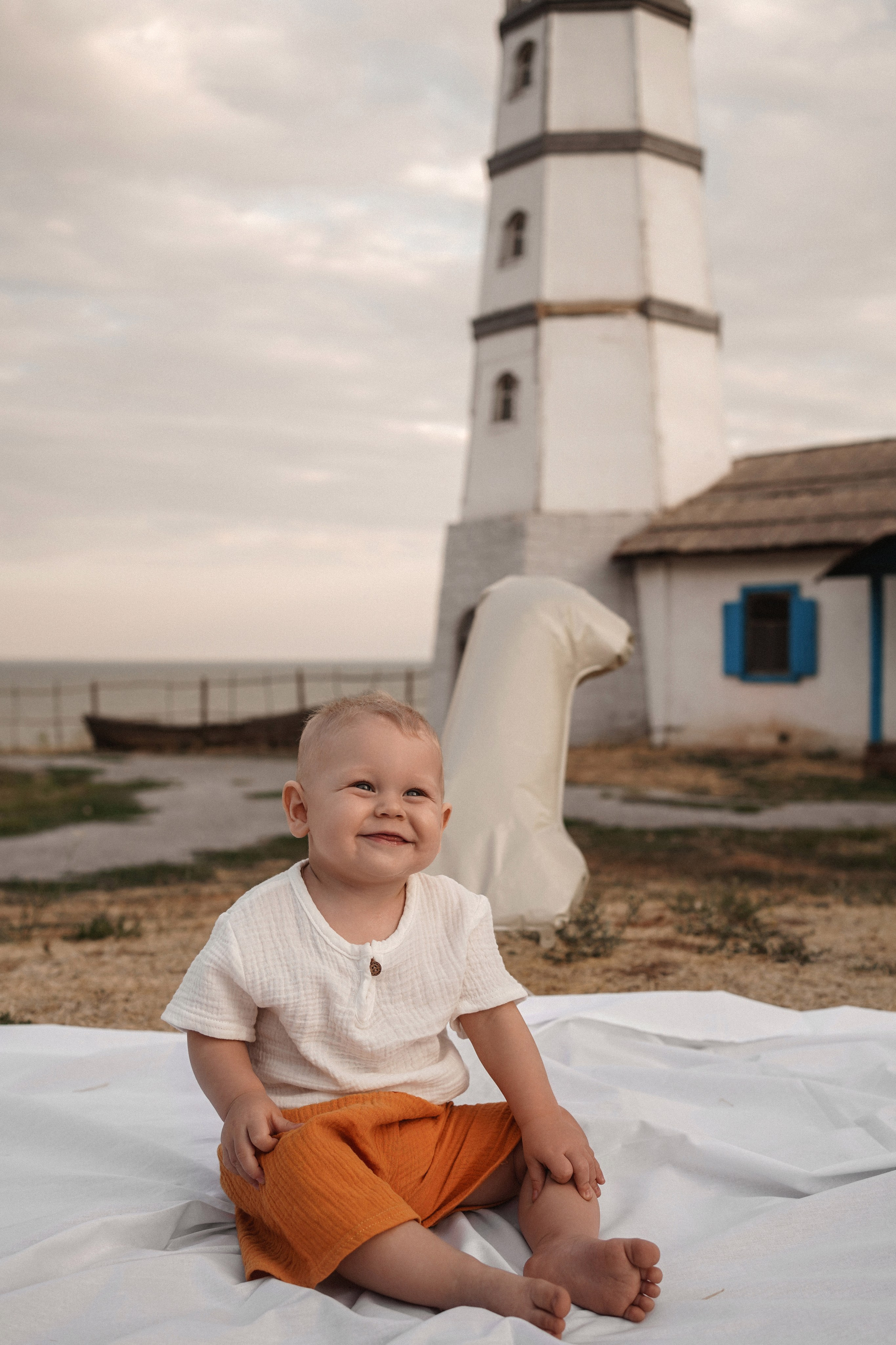 Семейный фотограф в Ростове-на-Дону и Батайске. Фотосессия на Маяке в Мержаново. Свадебный фотограф в Ростове-на-Дону. Таинство Крещения и Венчания, семейные фотосессии. Алёна Чёботова