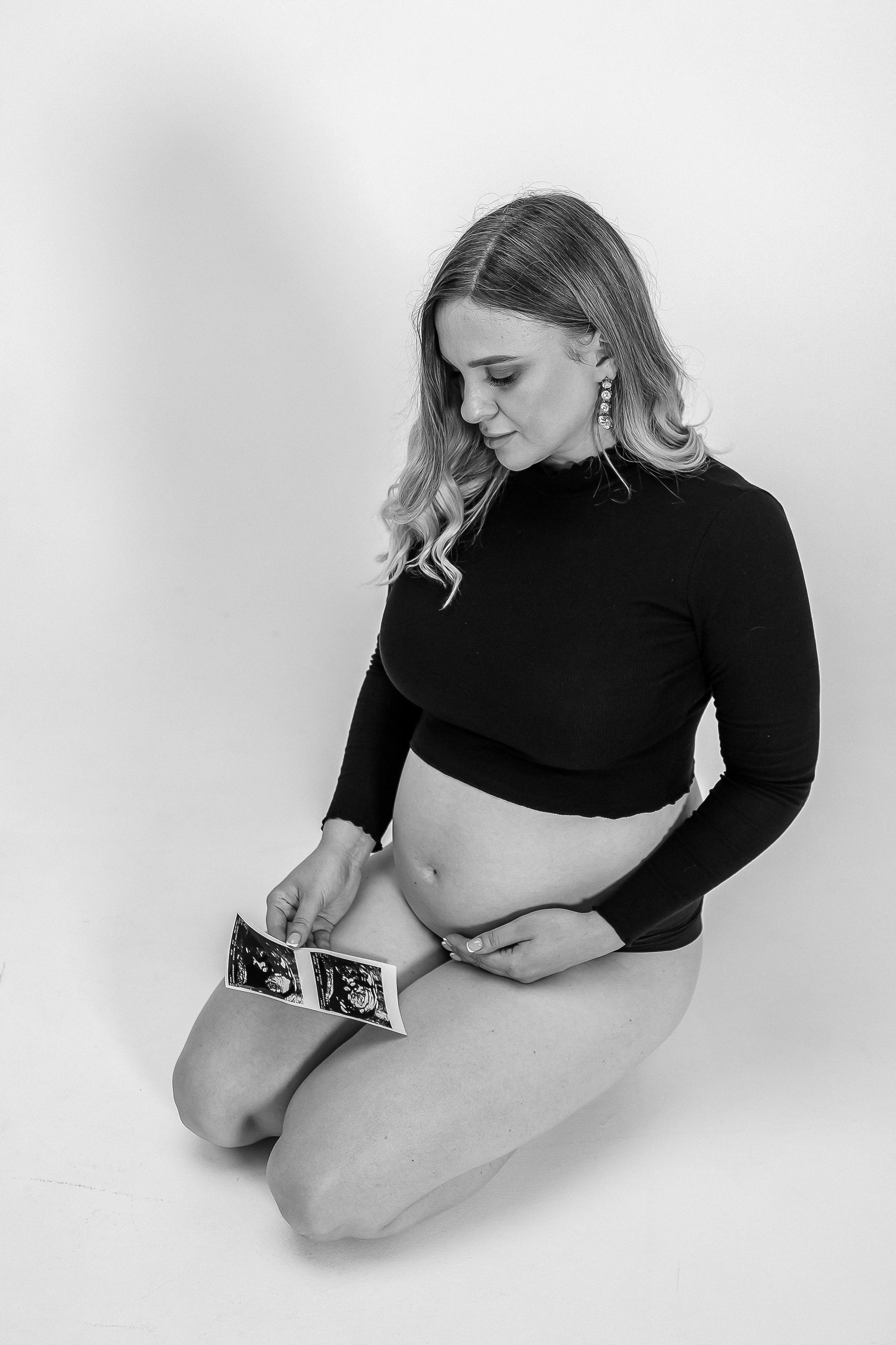 В ожидании Чуда — classic ЧБ. Свадебный фотограф в Челябинске Оксана Мишакова