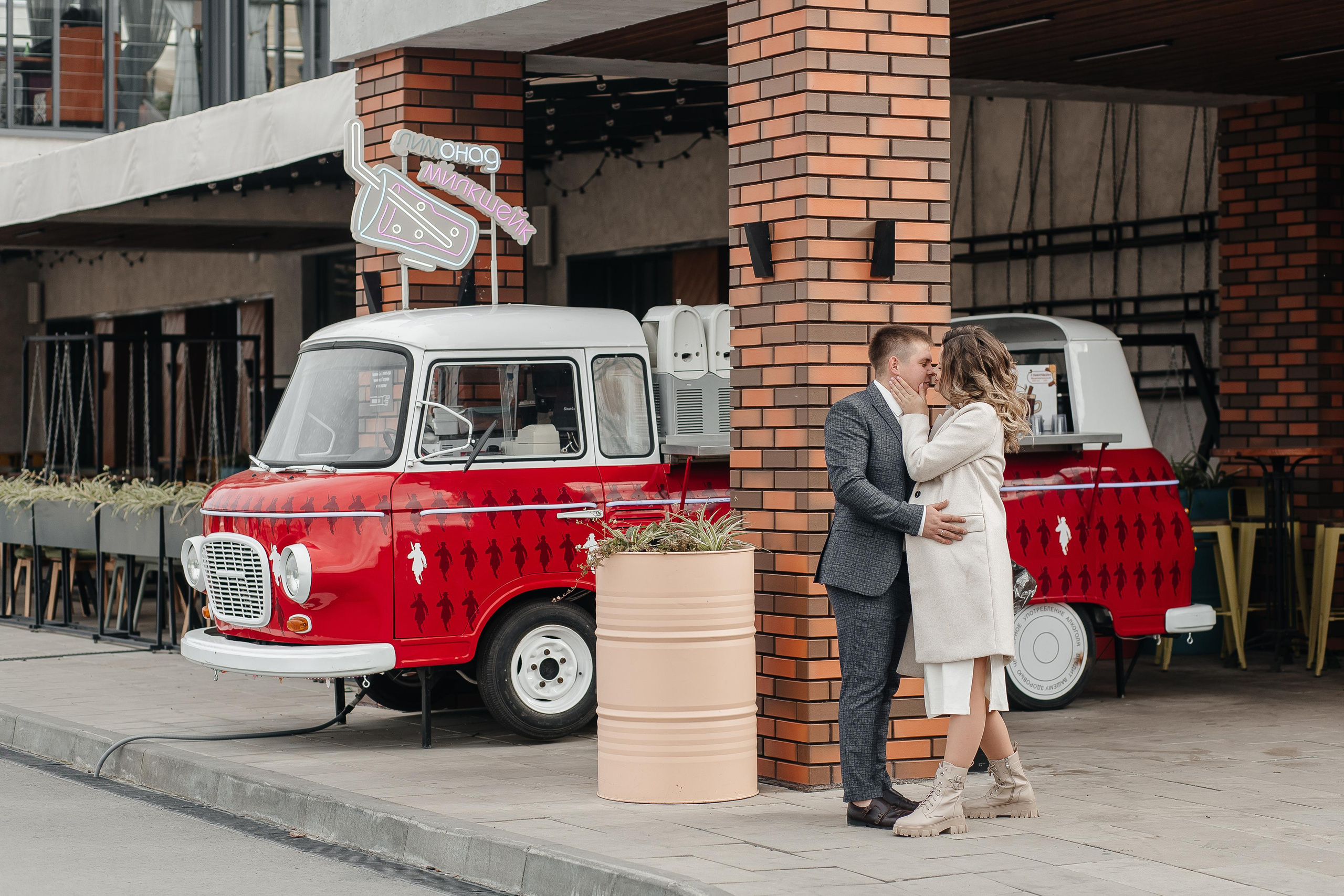 Тёплая осень — в ожидании. Свадебный фотограф в Челябинске Оксана Мишакова