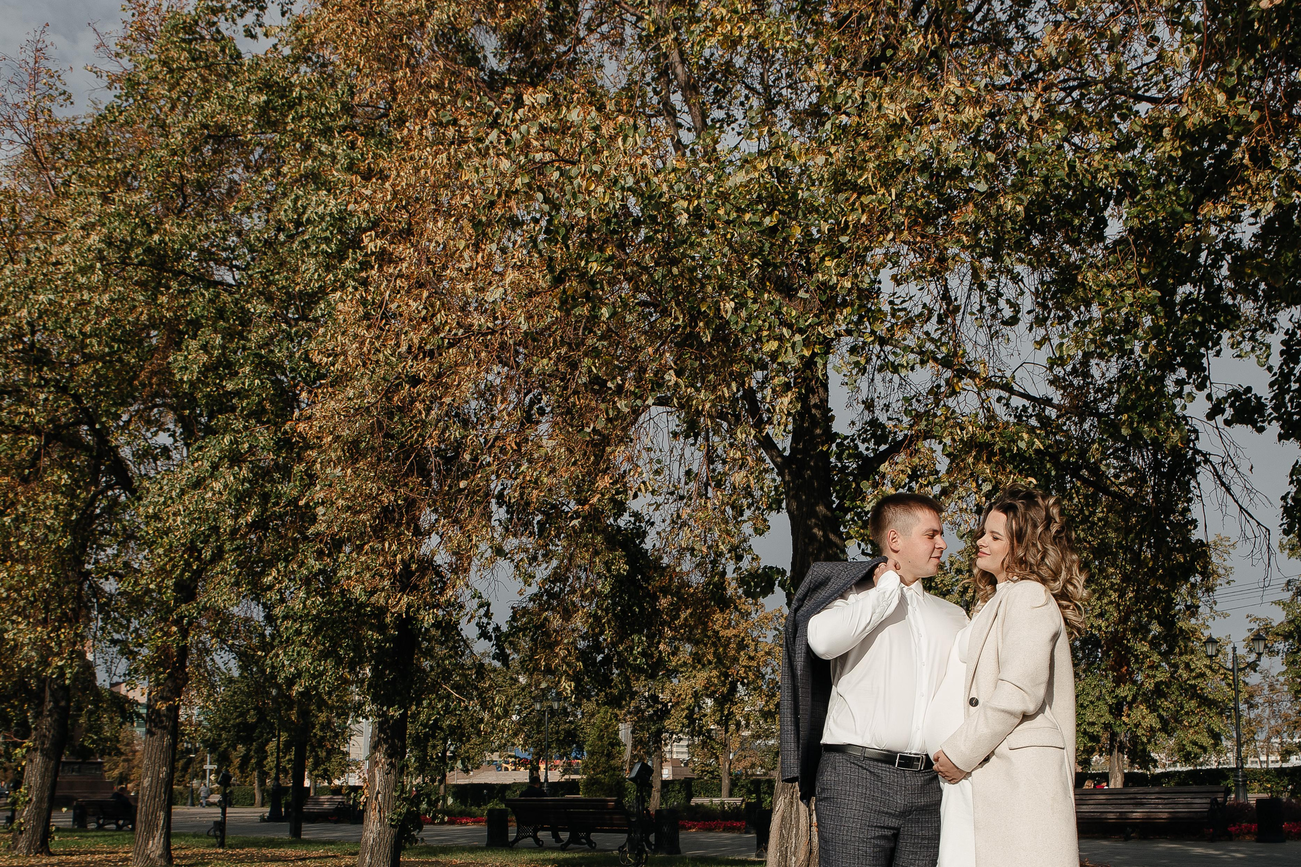Тёплая осень — в ожидании. Свадебный фотограф в Челябинске Оксана Мишакова