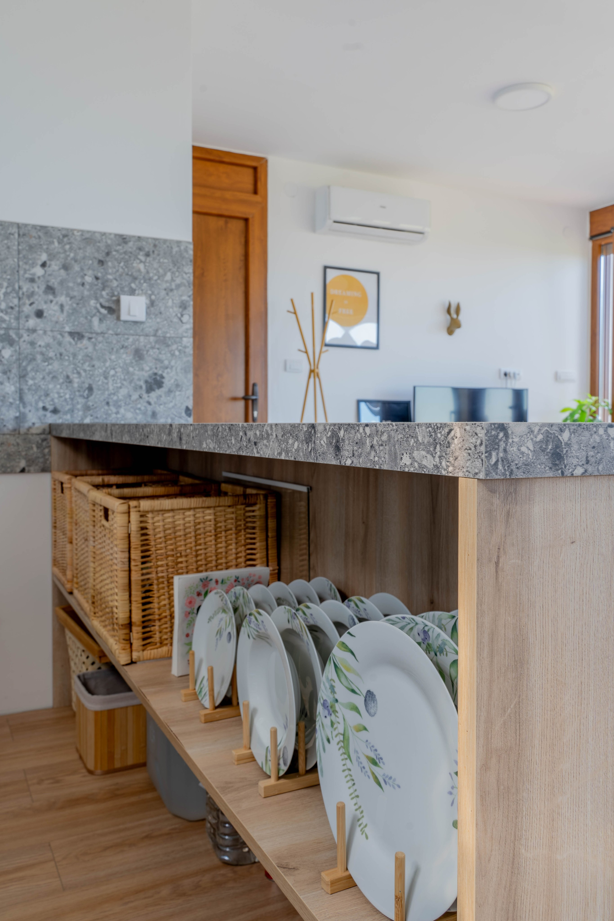 Rent a NEST Arandjelovac. Меня зовут Лиана.я видеограф и фотограф 📍 Работаю в Москве и МО