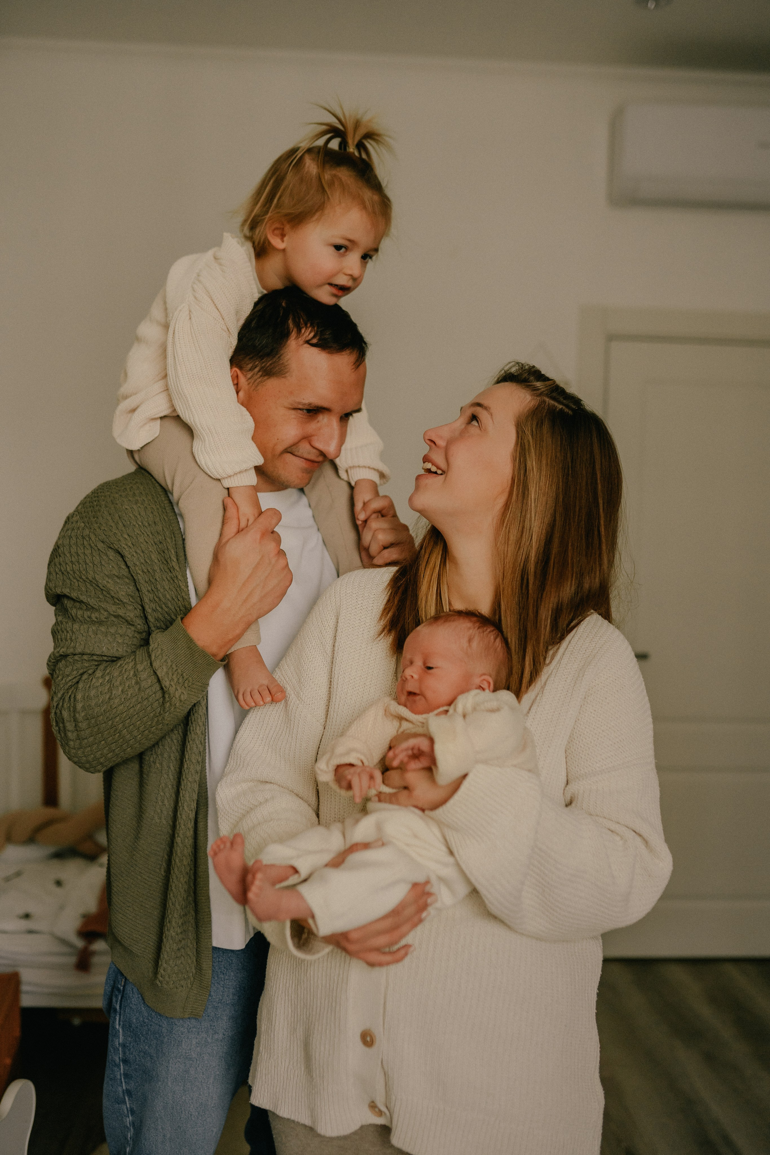 Лена, Игорь, Арина, Агата. Семейный фотограф Москва