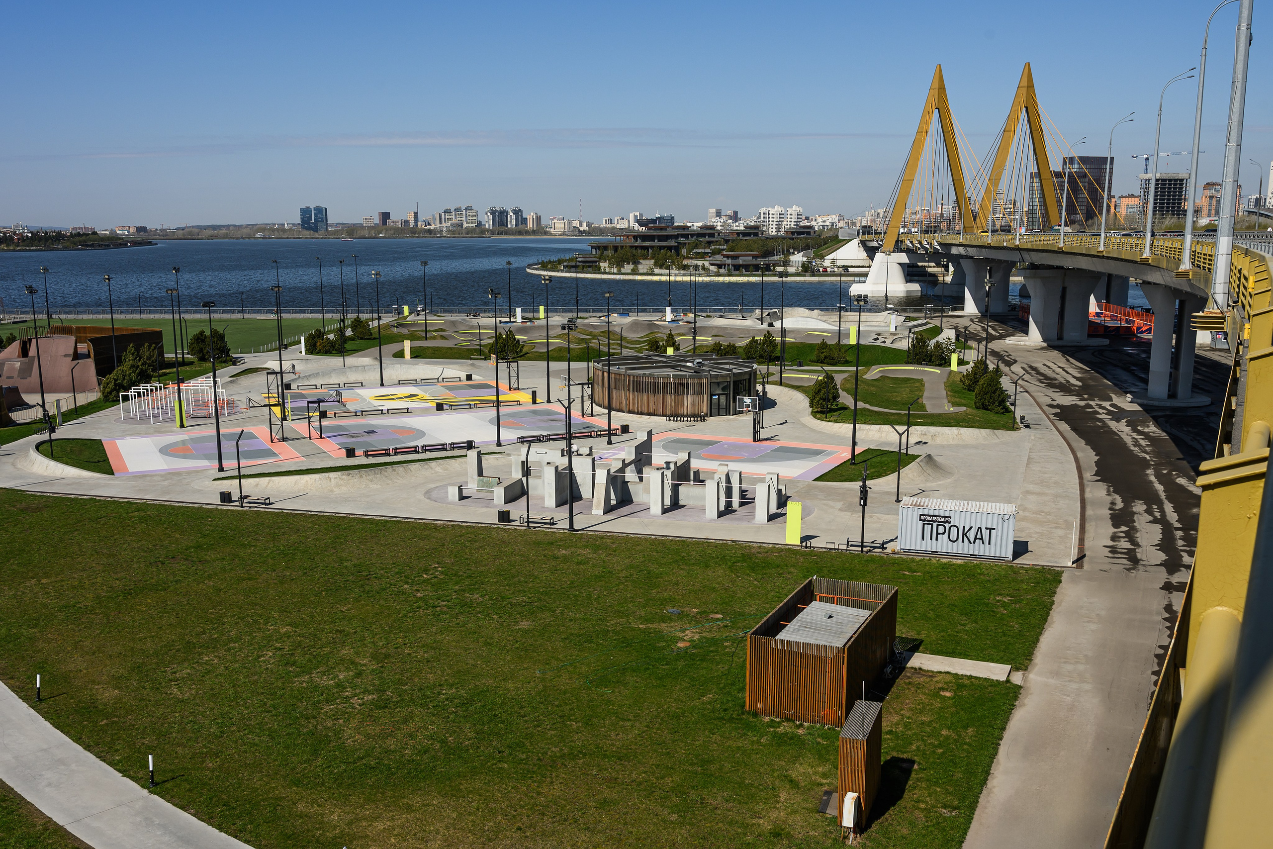 Портретная съемка у моста Миллениум и в парке URAM Казань