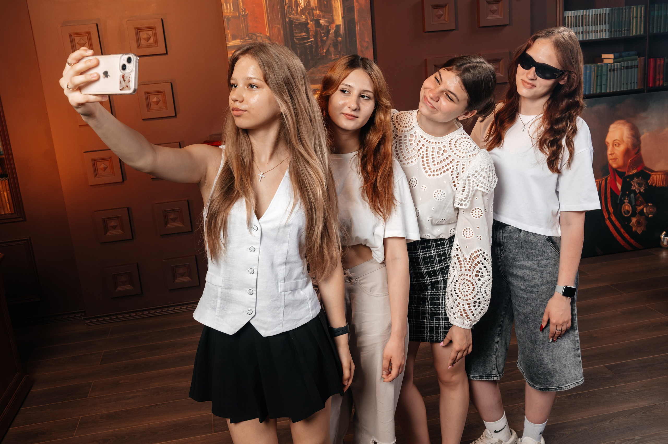 Старшие классы. Современные выпускные альбомы в Новосибирске