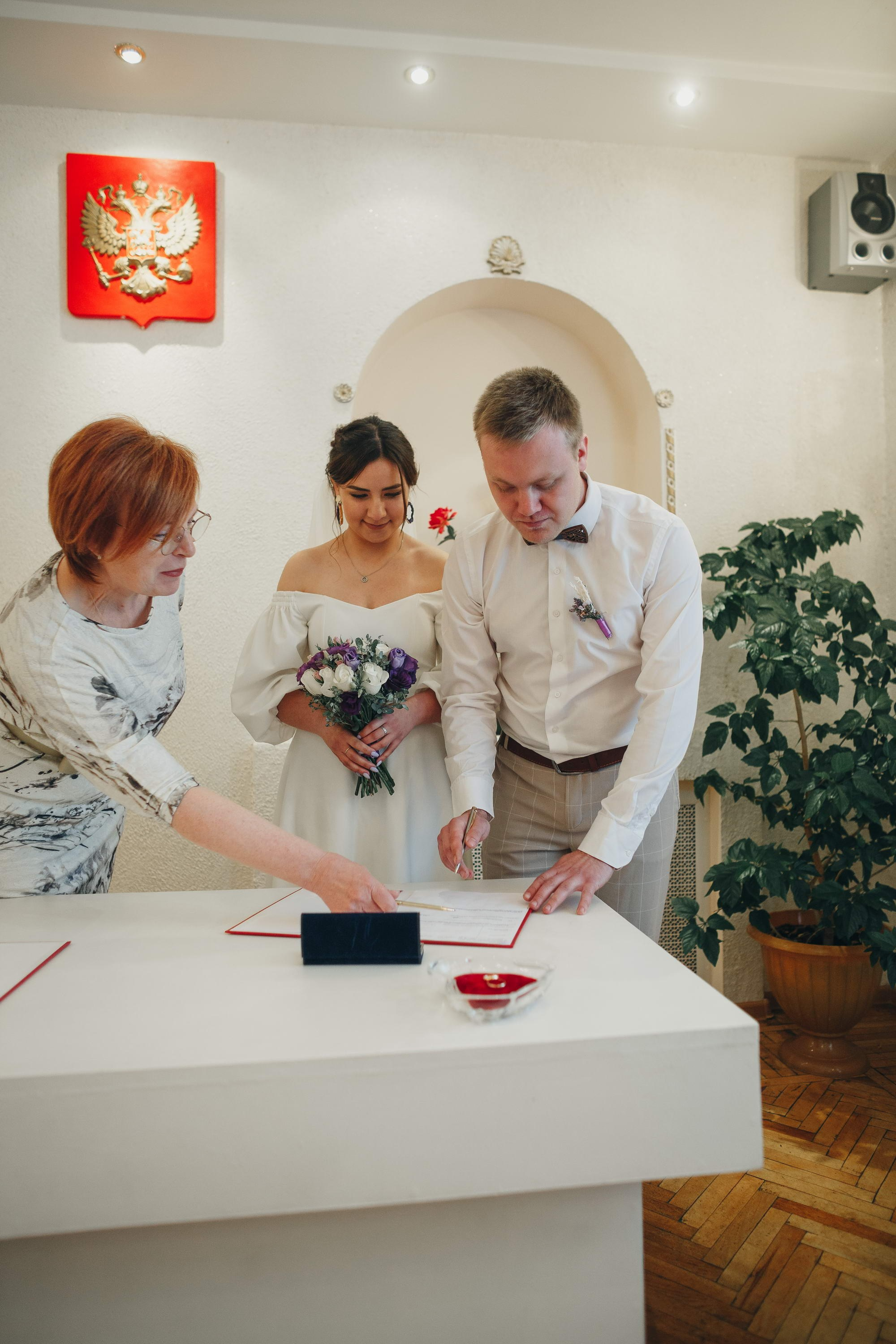 Свадьба в Лодейном Поле. Свадебный фотограф Игорь Брундасов 8PHOTO на свадьбу венчание загс СПб