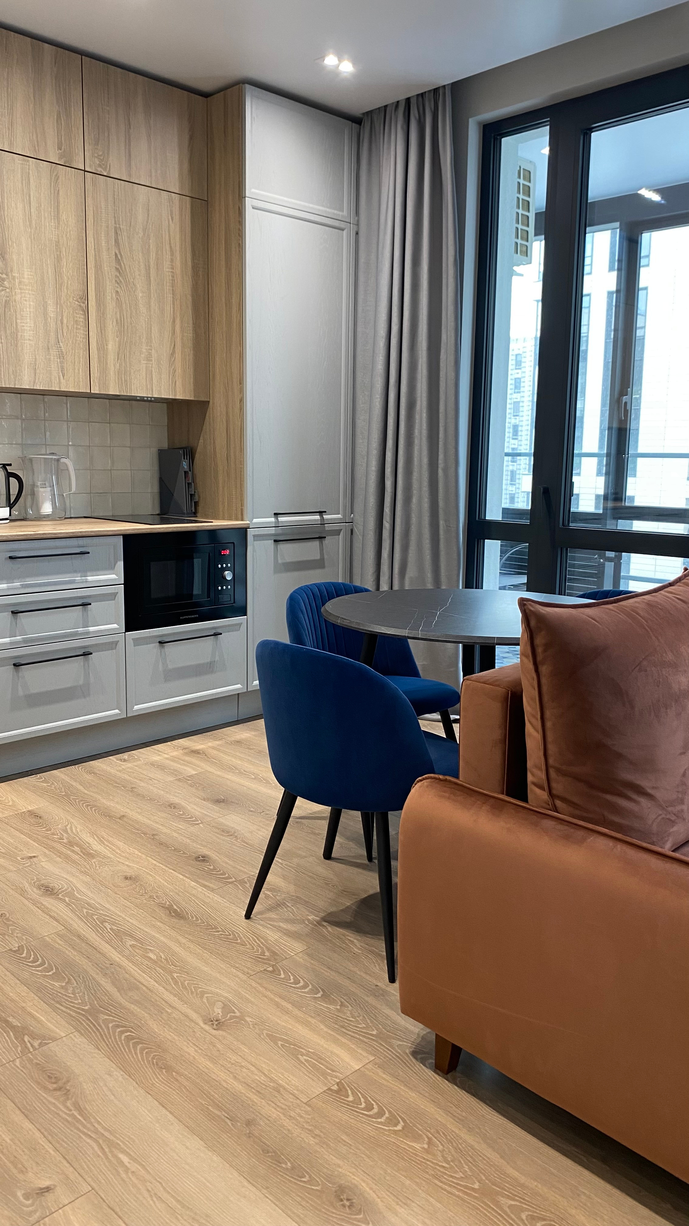 Евродвушка в синих тонах для сдачи в аренду. Дизайнер интерьеров в Санкт-Петербурге Анастасия Тен