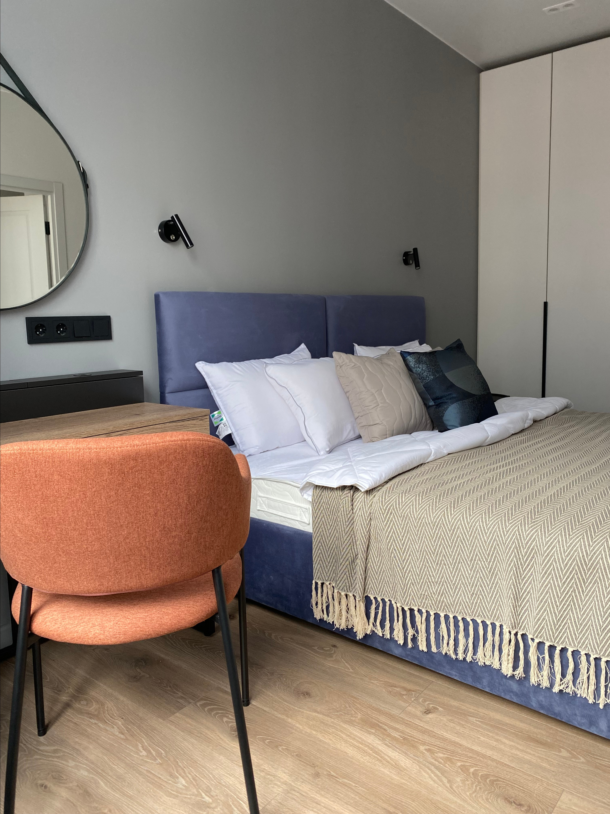 Евродвушка в синих тонах для сдачи в аренду. Дизайнер интерьеров в Санкт-Петербурге Анастасия Тен