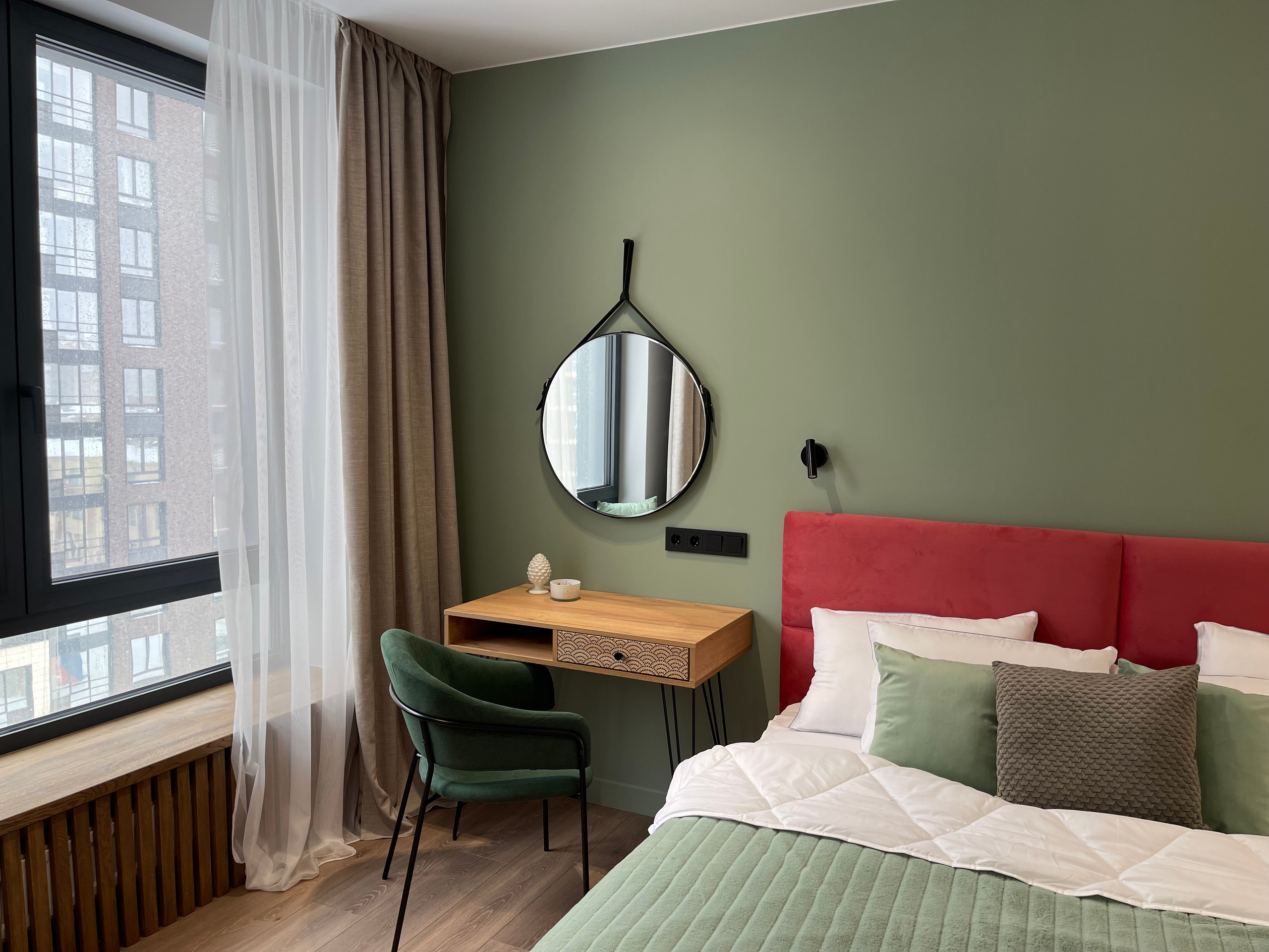 Евродвушка в мятно-коралловых оттенках для сдачи в аренду. Дизайнер интерьеров в Санкт-Петербурге Анастасия Тен