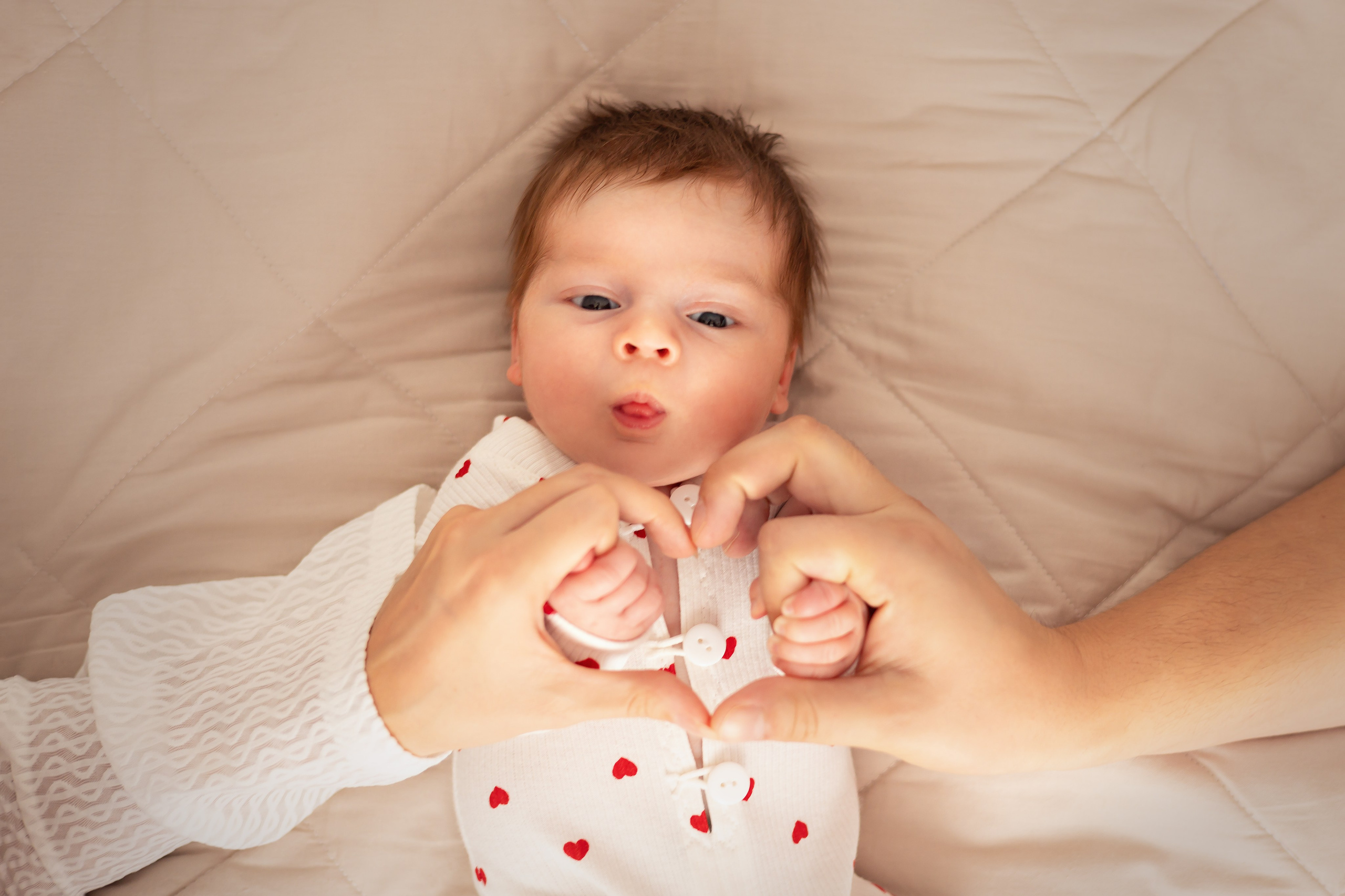 Фотосессия новорожденноых лайфстайл. Фотограф новорожденных в Ижевске Анастасия Преснякова