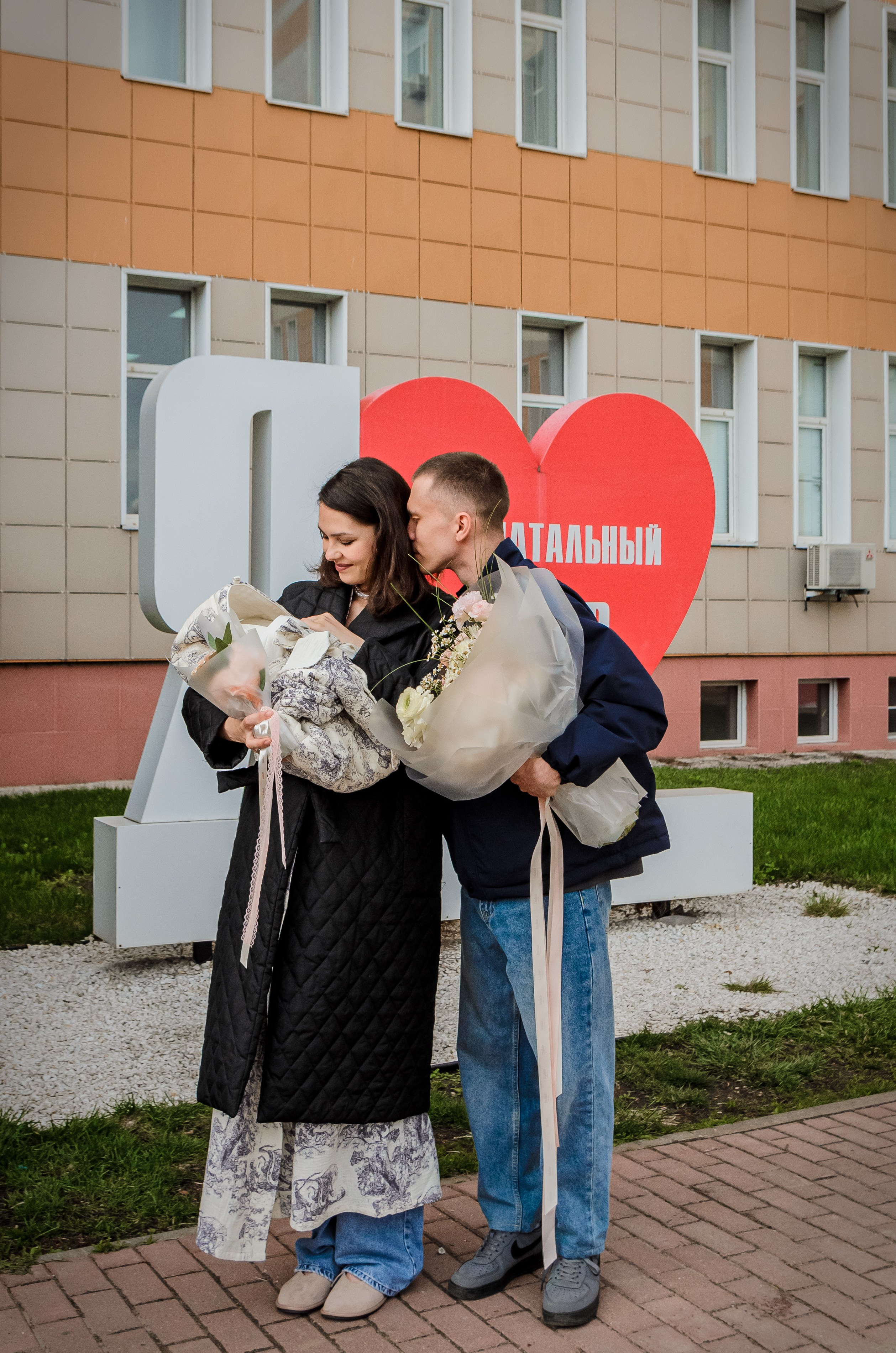 Фотограф на выписку из роддома в Рязани Валя Лялина. Фотограф новорождённых в Рязани, фотосъемка выписки из роддома, крещен