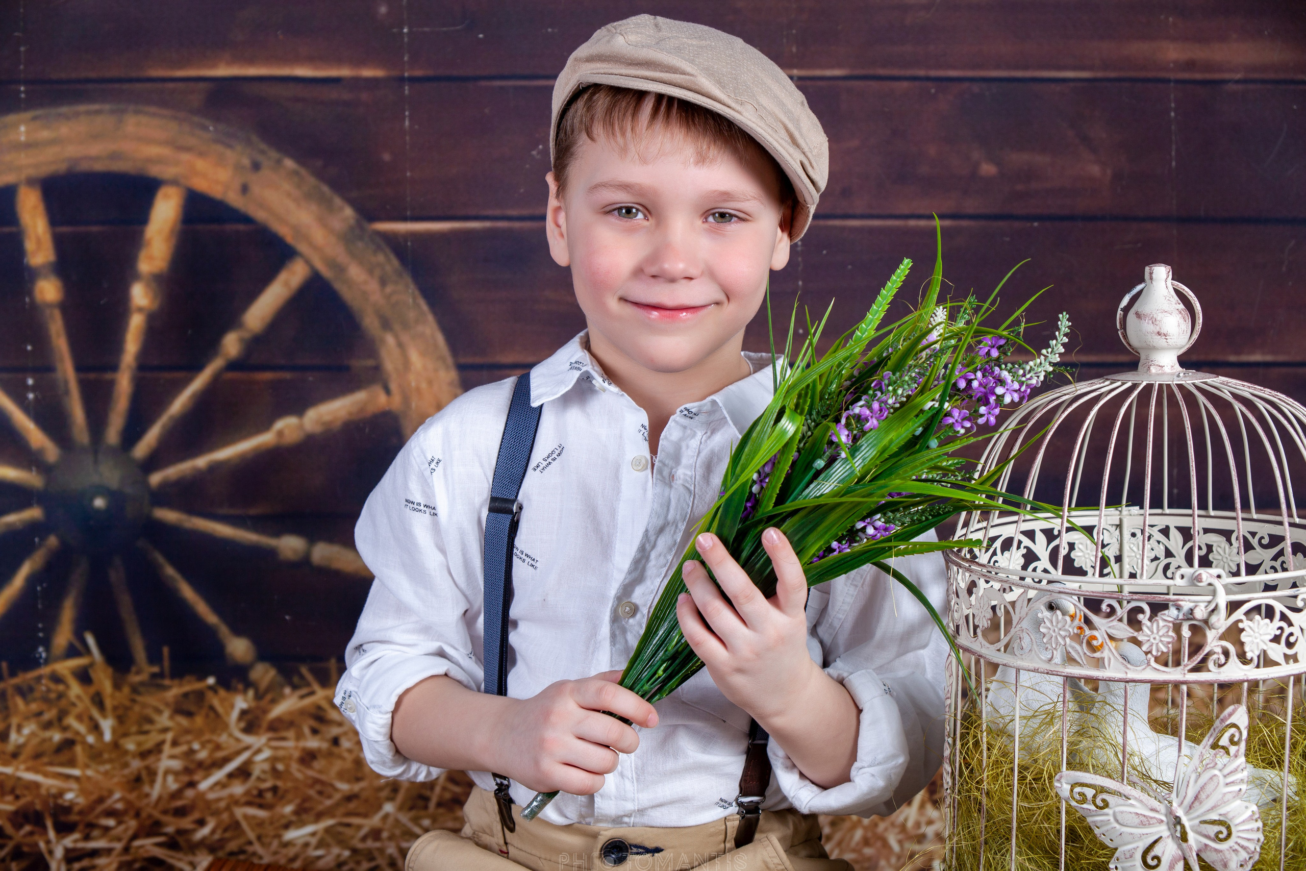 Студия. Photomantis