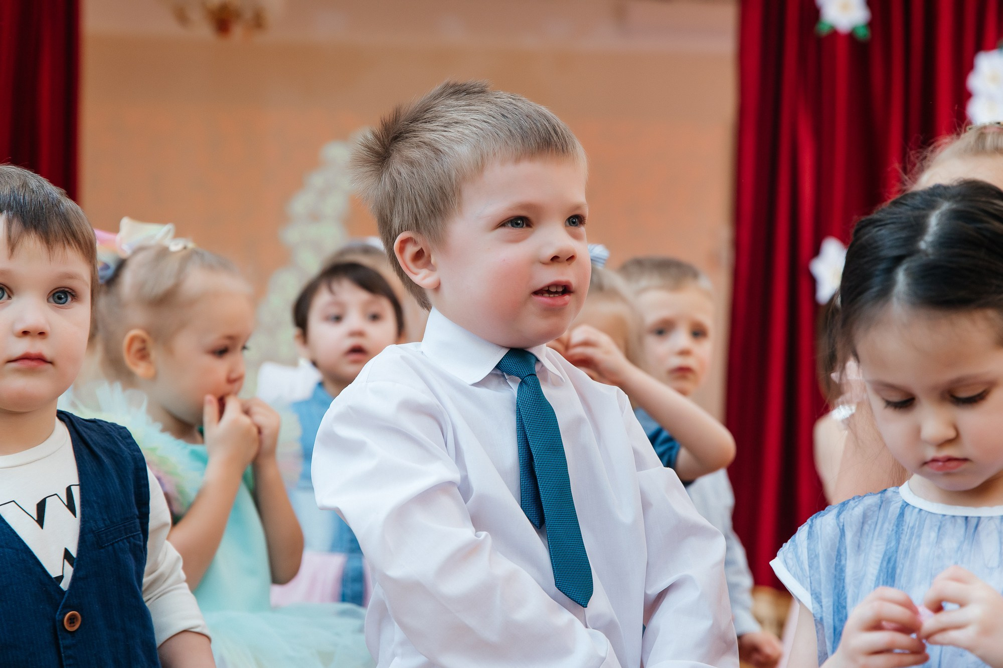 Детский сад № 93 — Утренник (07.03.2023). Свадебный и семейный фотограф Крамар Наталья