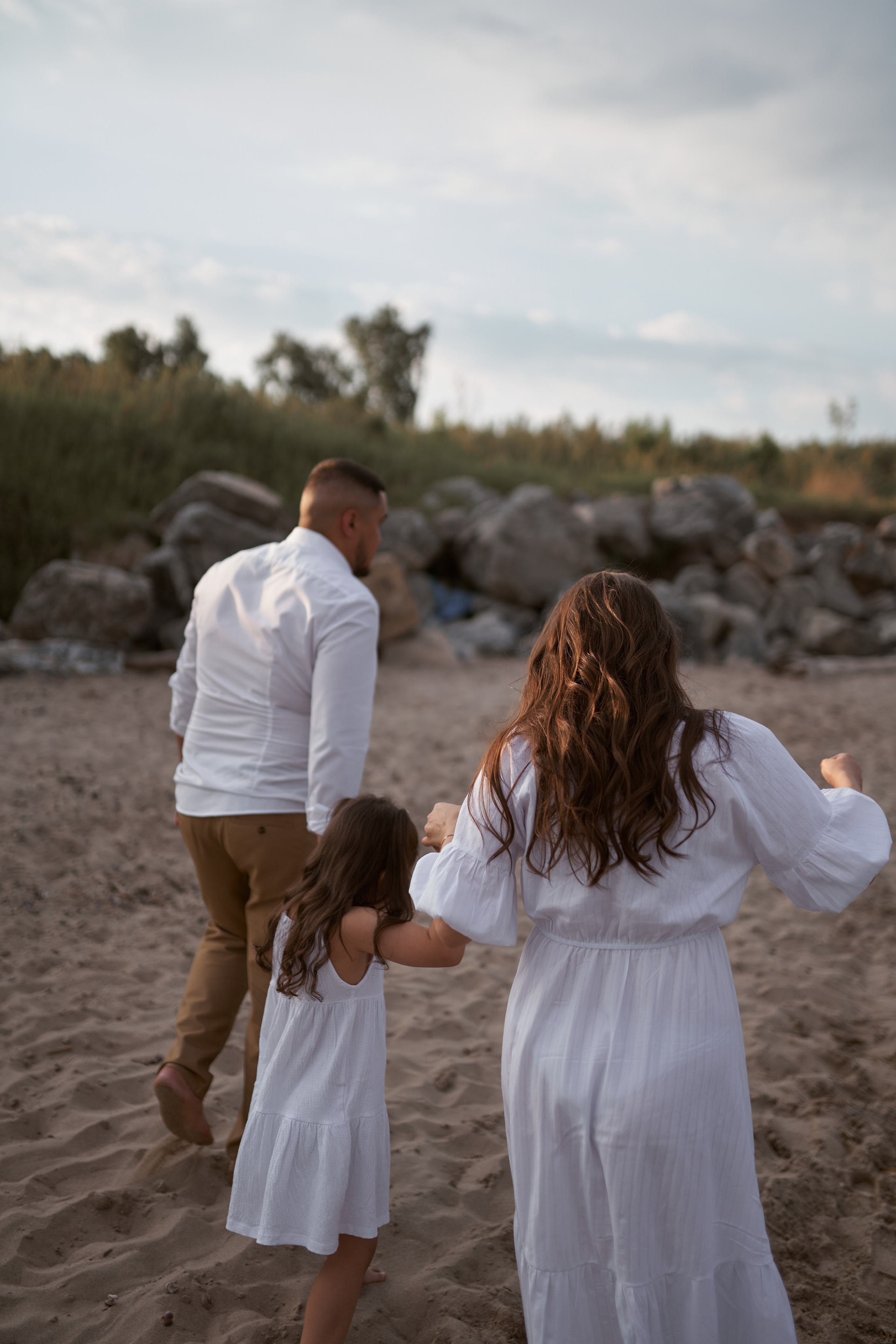 Семейная съемка. Виктория, Рустам и Аделина. Фотосессии с лошадьми в Москве, Новосибирске