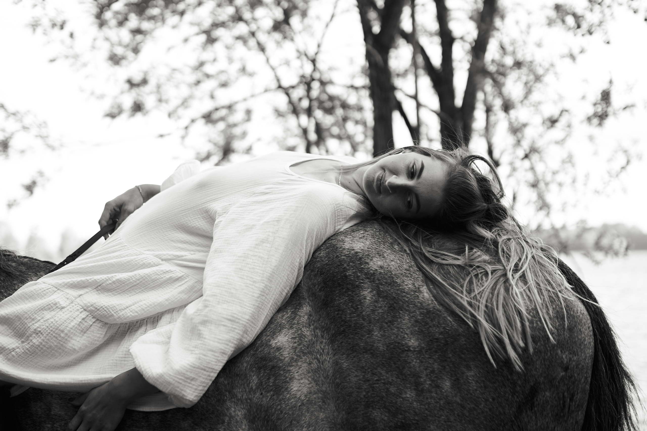 Оля Панченко и Кондор. Фотосессии с лошадьми в Москве, Новосибирске