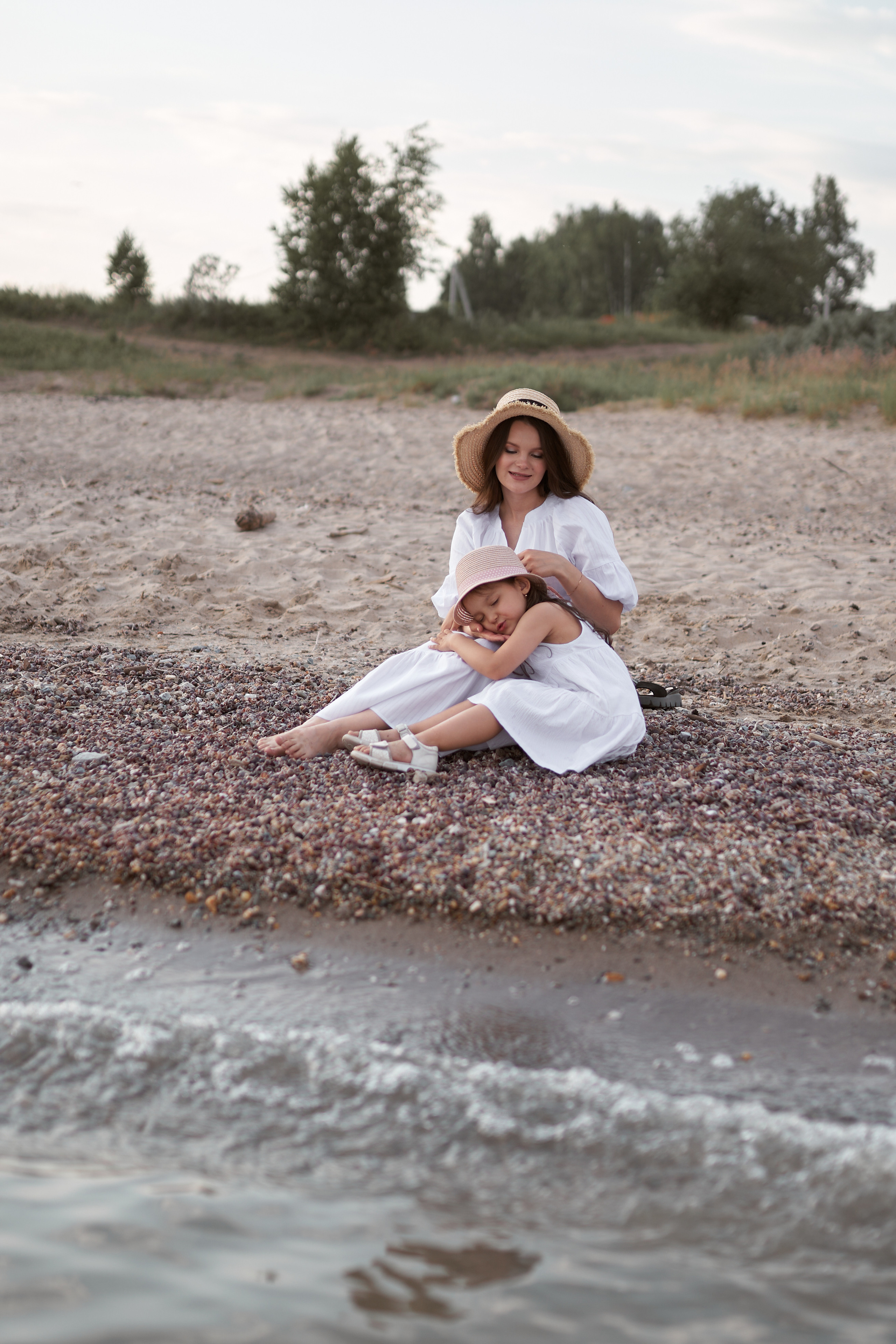 Семейная съемка. Виктория, Рустам и Аделина. Фотосессии с лошадьми в Москве, Новосибирске