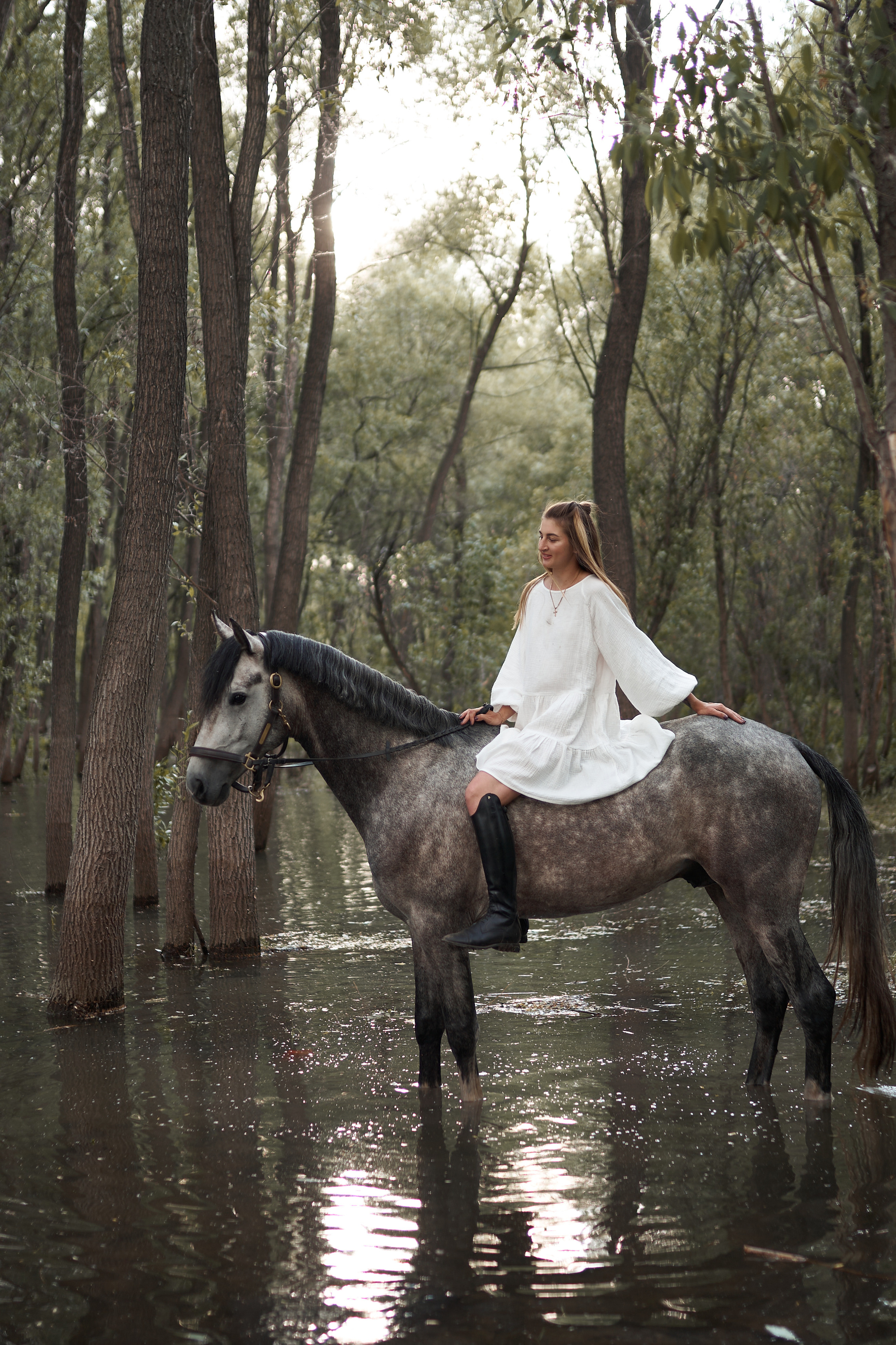 Оля Панченко и Кондор. Фотосессии с лошадьми в Москве, Новосибирске