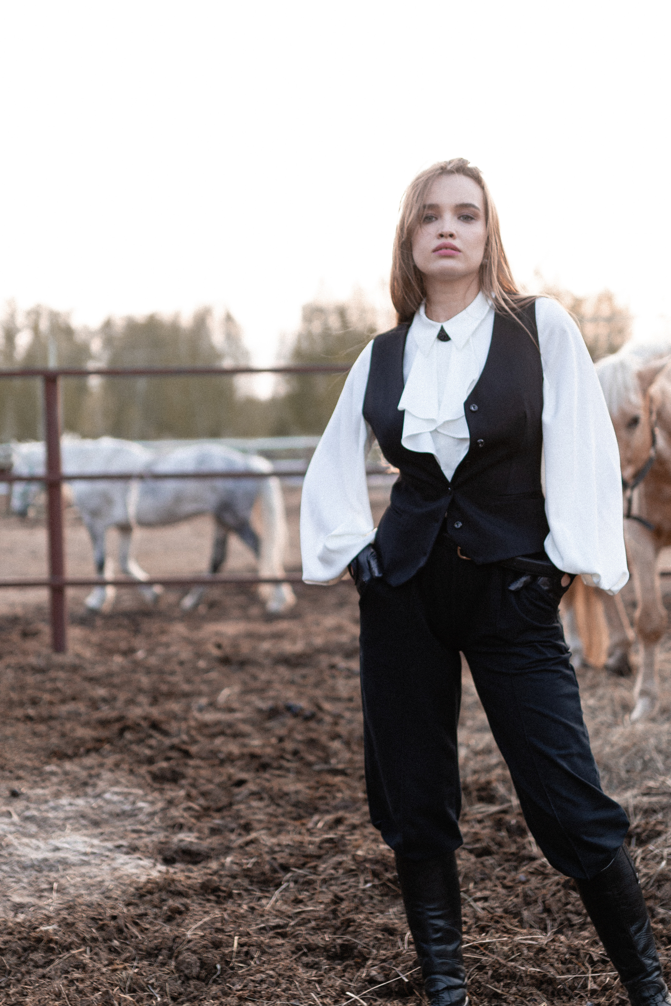 Екатерина, Прогон, Пепел. Фотосессии с лошадьми в Москве, Новосибирске