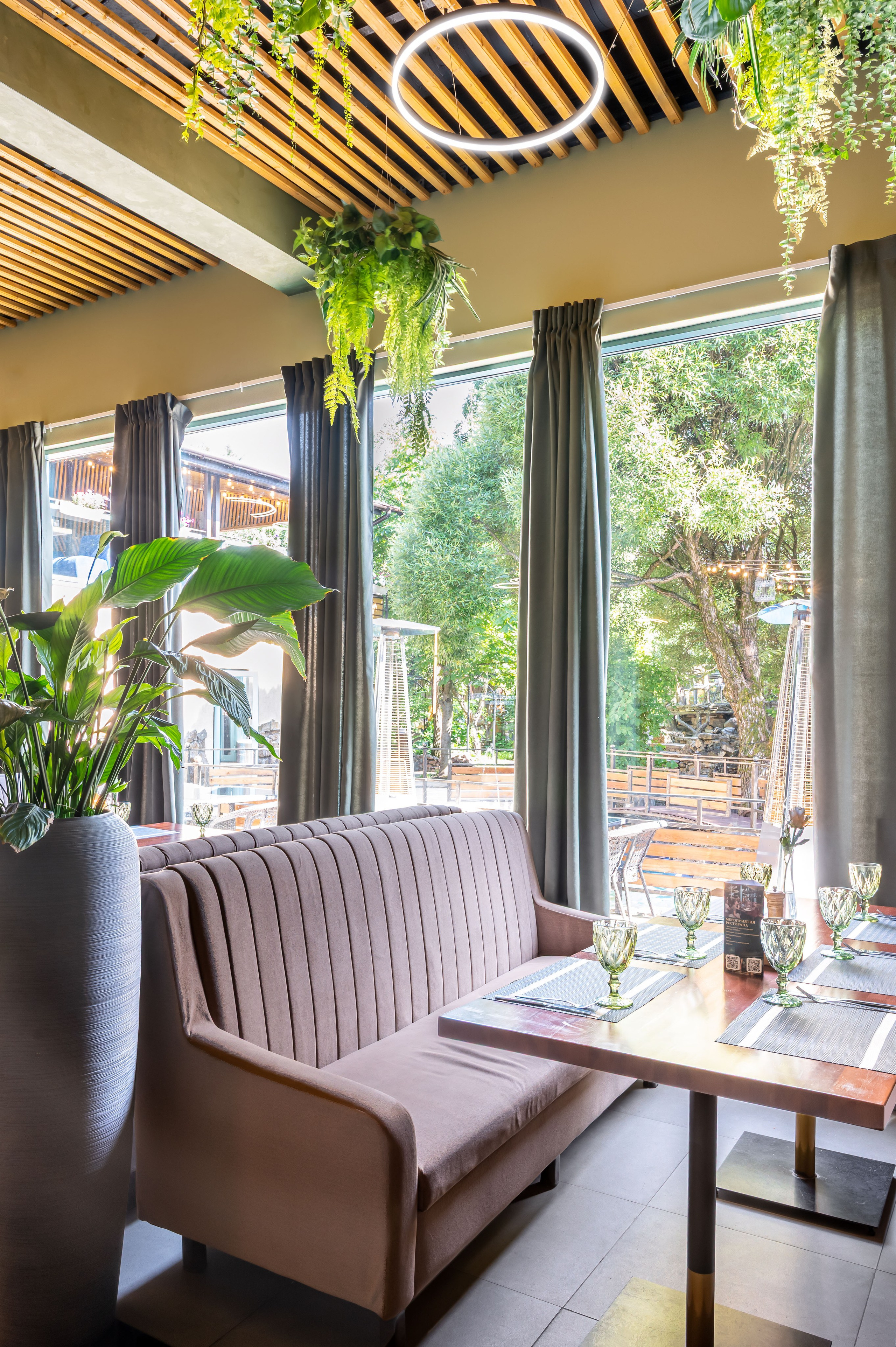 Ресторан «Каширская застава». Интерьерный Фотограф Москва Криста FLY Труфанова