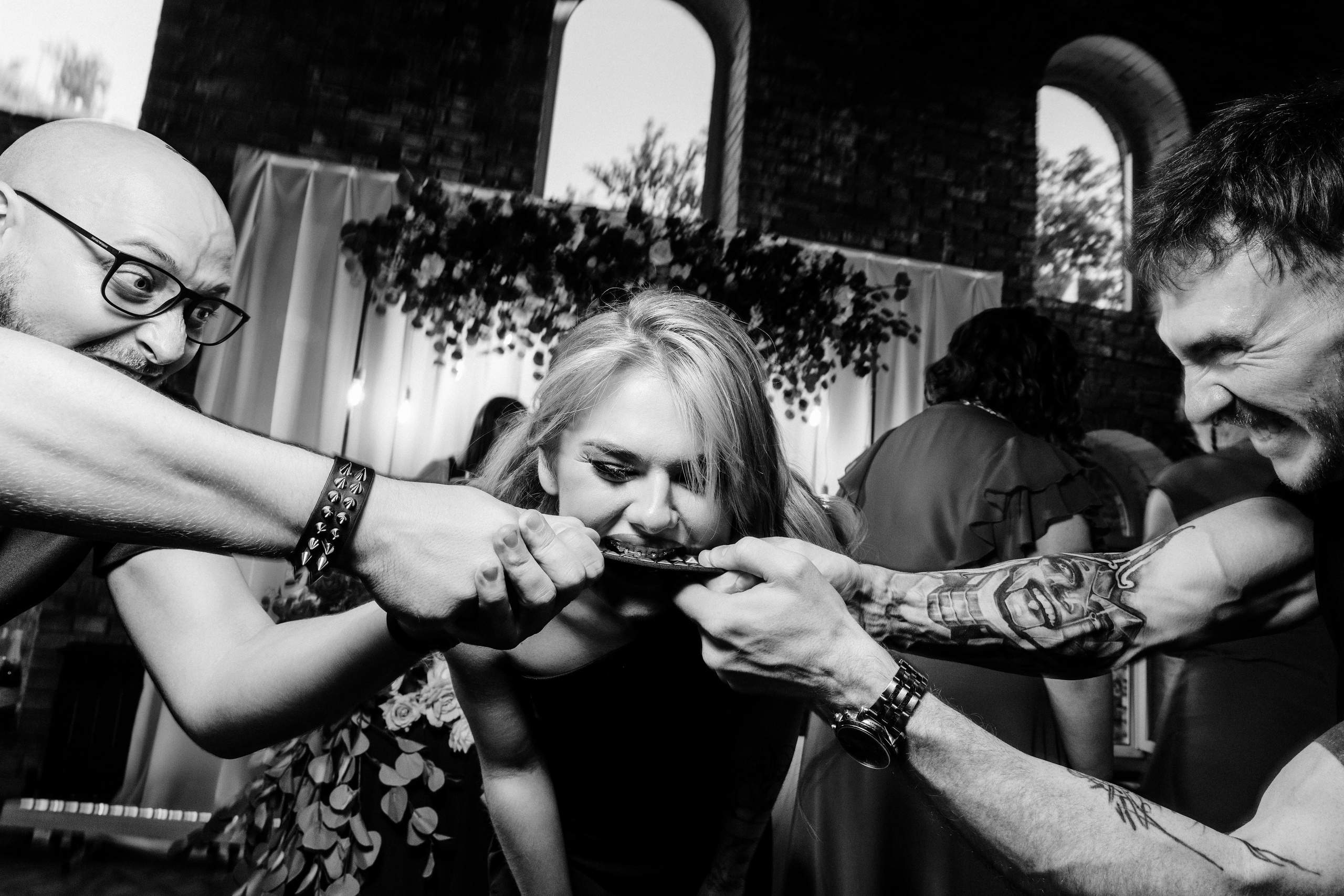 Свадебная фотосессия Дмитрия и Дарьи в Нижнем Новгороде