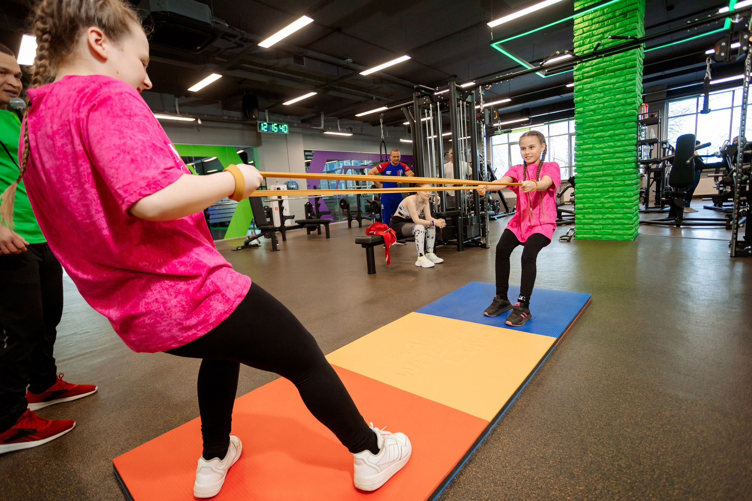 РЕПОРТАЖ: ФИТНЕСС-КЛУБ X-FIT. Профессиональный фотограф в Ижевске Леша Петров