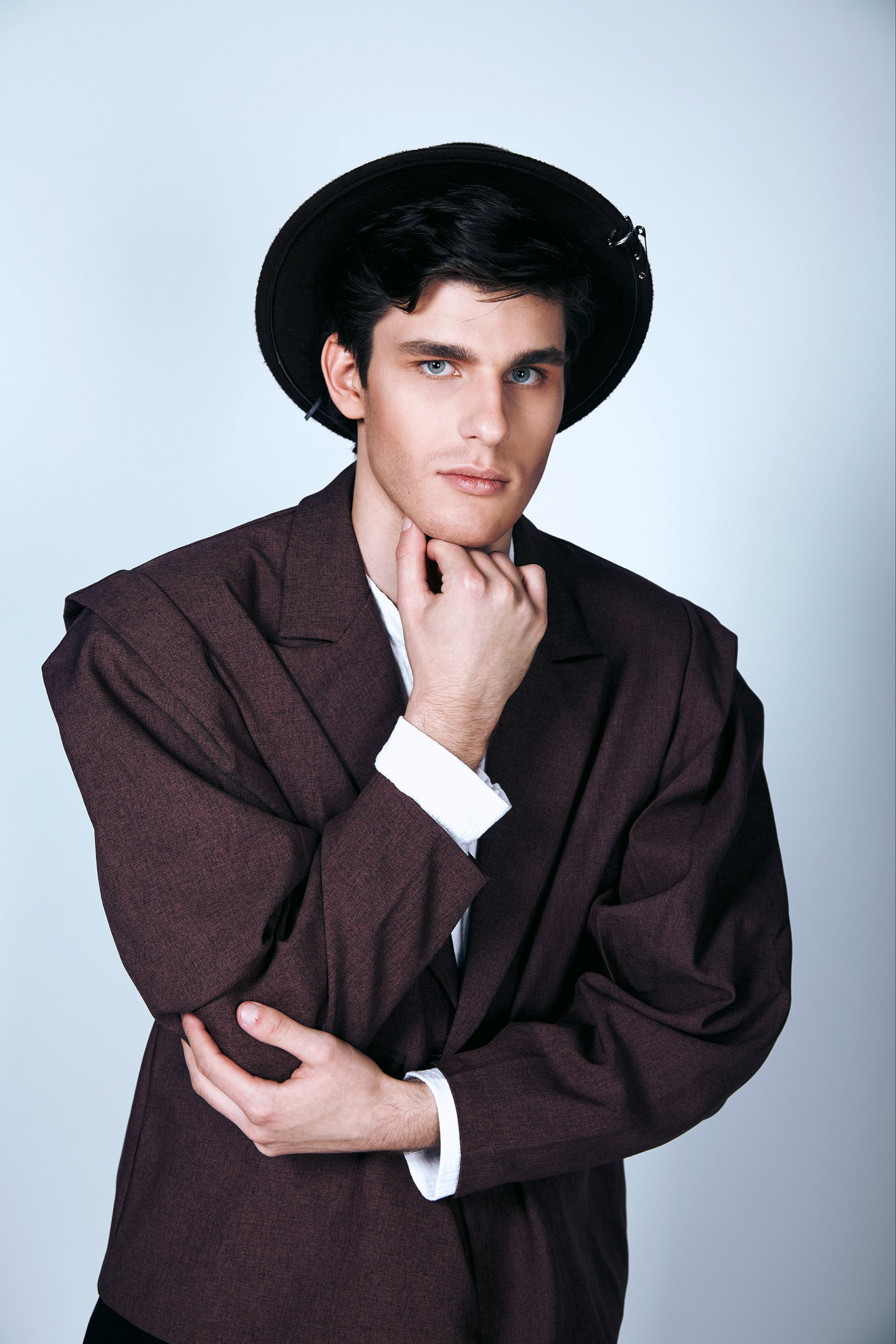 Денис. Профессиональные модельные портфолио