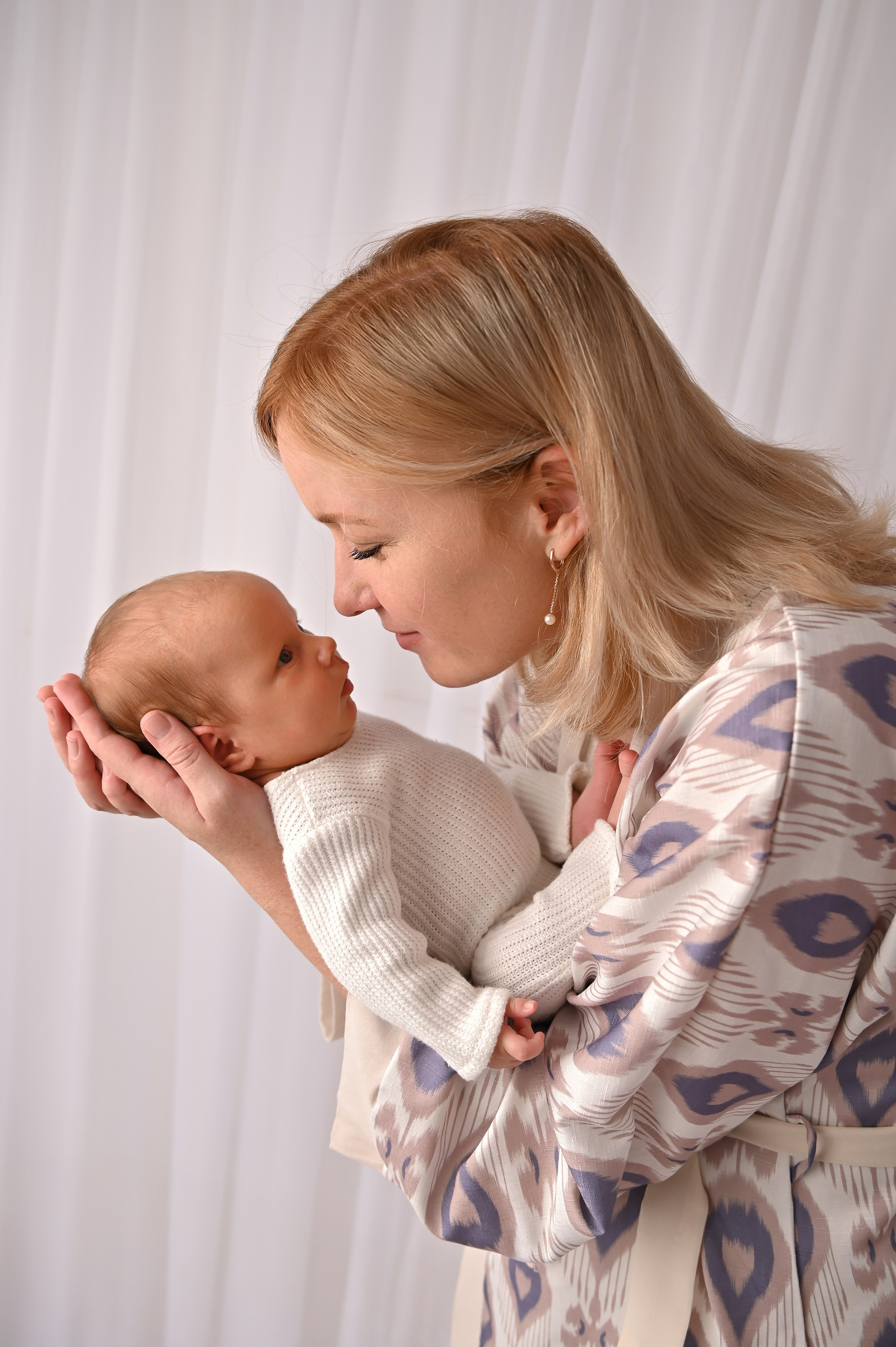 ньюборн жезказган