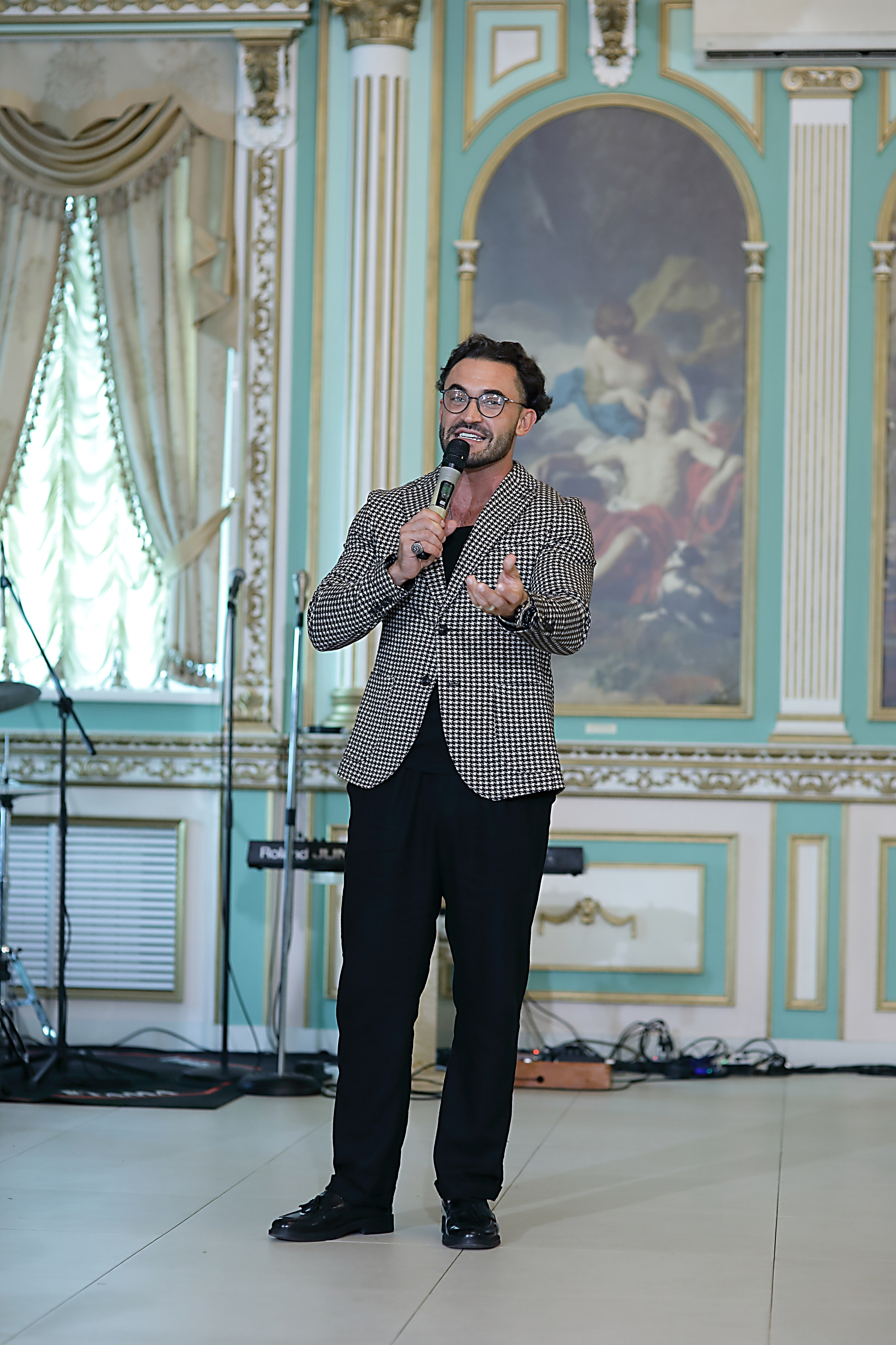 Фотосессия юбилея Александра. Свадебный и семейный фотограф и видеограф в Екатеринбурге Полянские Тимур и Анастасия