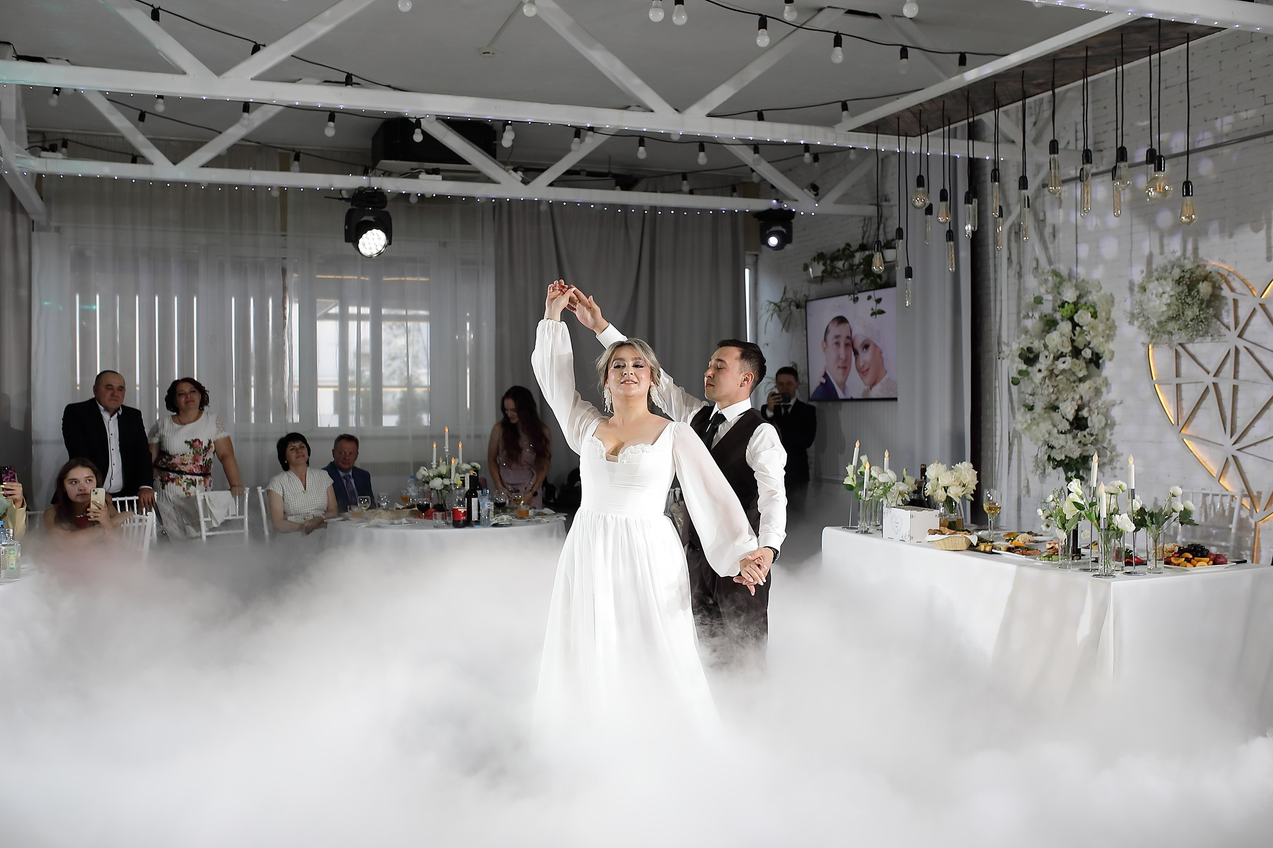 свадебный танец фотограф Полянская Анастасия Екатеринбург