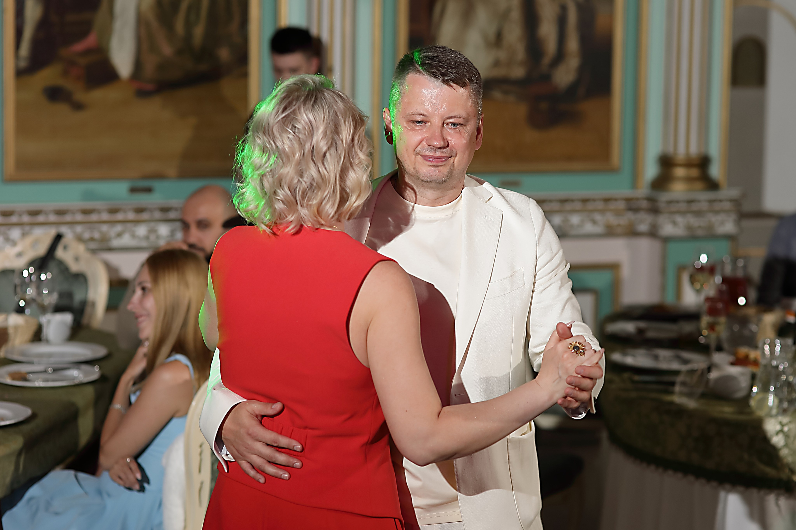 Фотосессия юбилея Александра. Свадебный и семейный фотограф и видеограф в Екатеринбурге Полянские Тимур и Анастасия