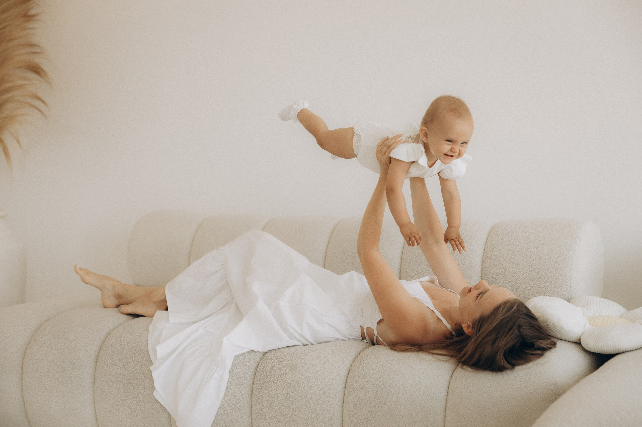 Семейная фотоистория и история мамы и малыша. Семейный фотограф в Санкт-Петербурге Мария Соколова