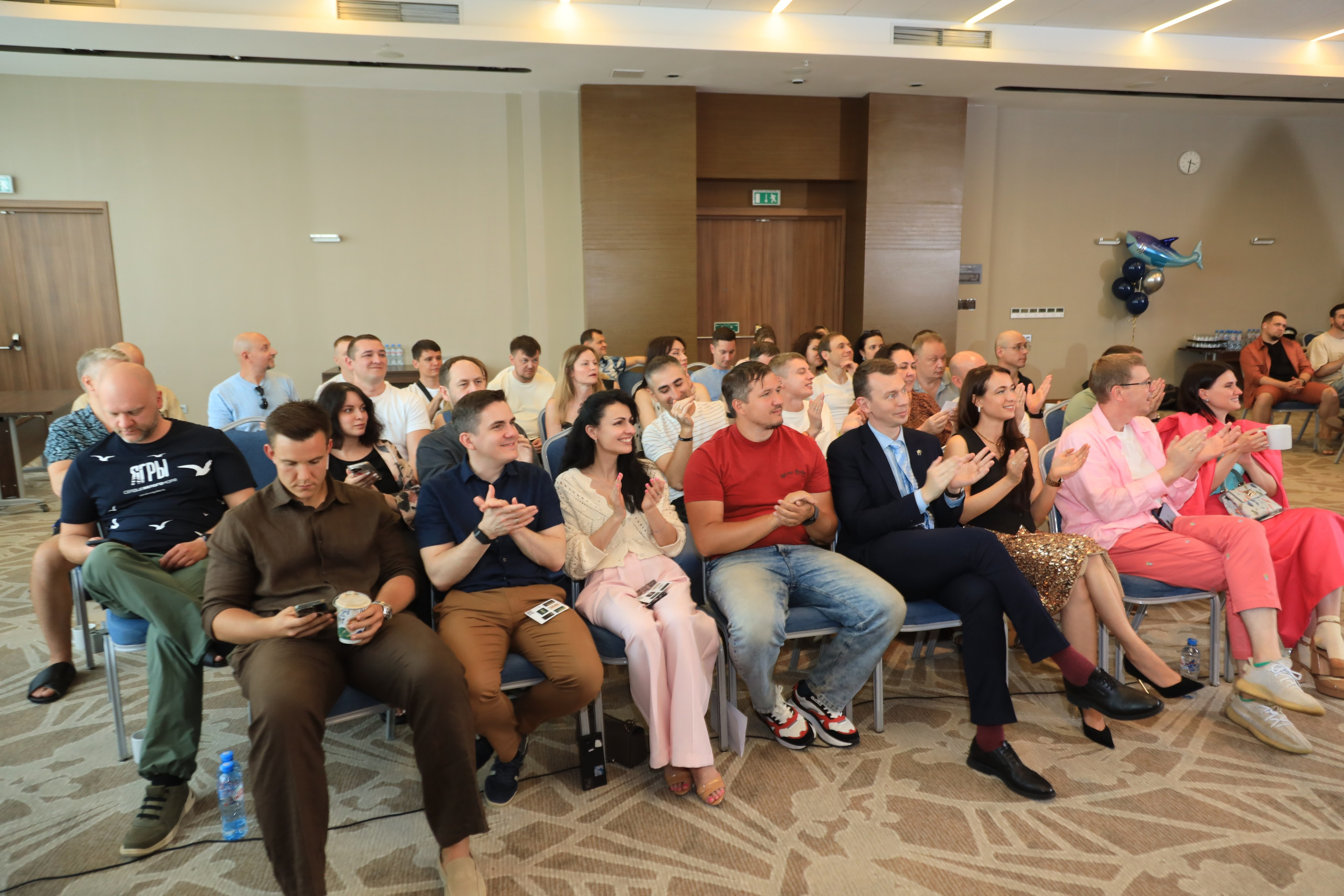 Клуб МастерМайнд 1.2. Съемка в студии под ваш запрос, студийные съемки, фотографии архитектурных объектов — Александр Евстигнеев — фотограф Москва