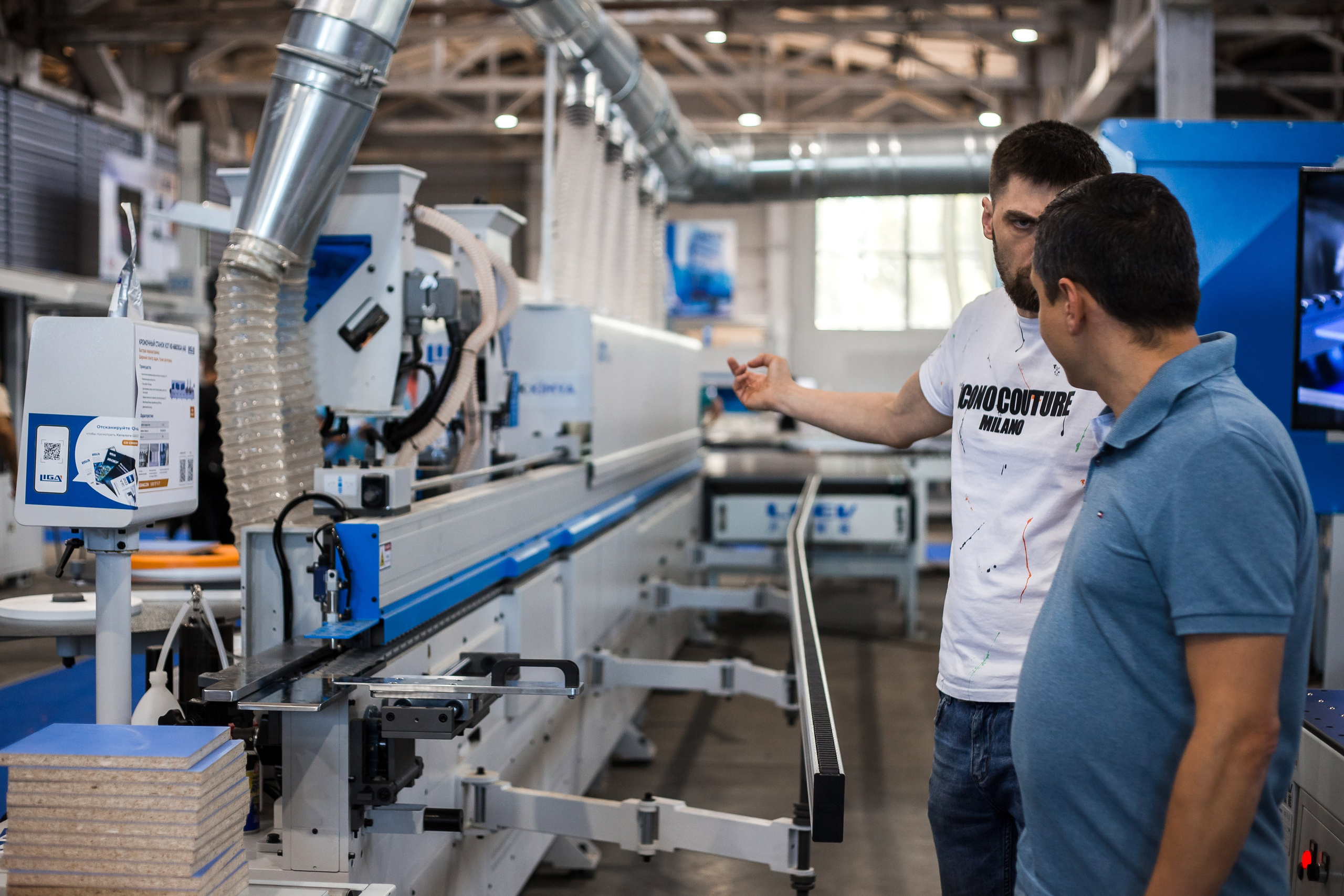 Выставка ТЕСТ-ДРАЙВ.МЕБЕЛЬНОЕ ПРОИЗВОДСТВО И ДЕРЕВООБРАБОТКА. БРЯНСК 2023. Портретный, семейный, свадебный фотограф в Брянске Маргарита Василькова