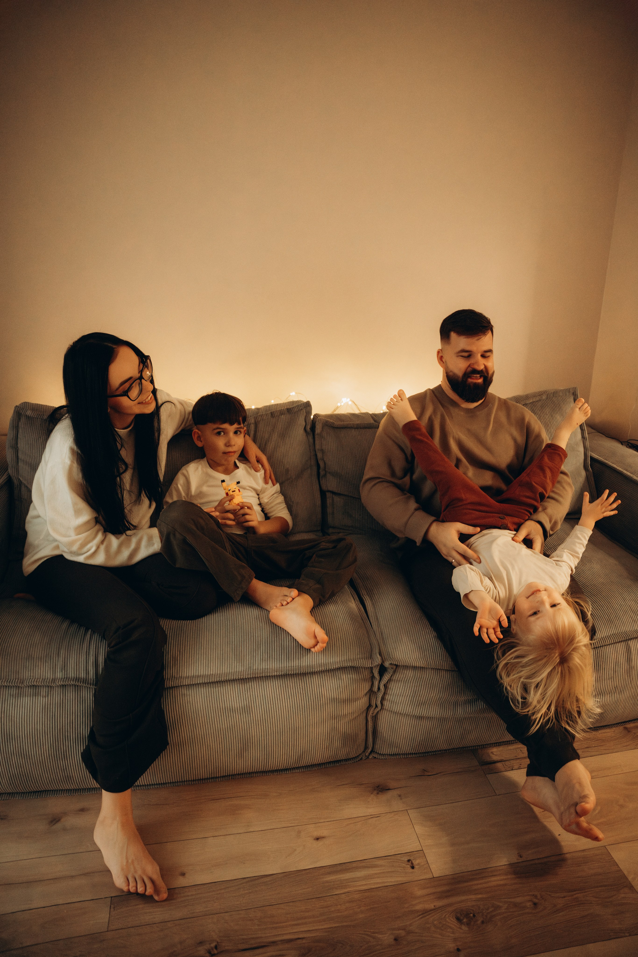 Яна, Дима, Мирон и Марк. Фотограф Мария Миллс | Минск