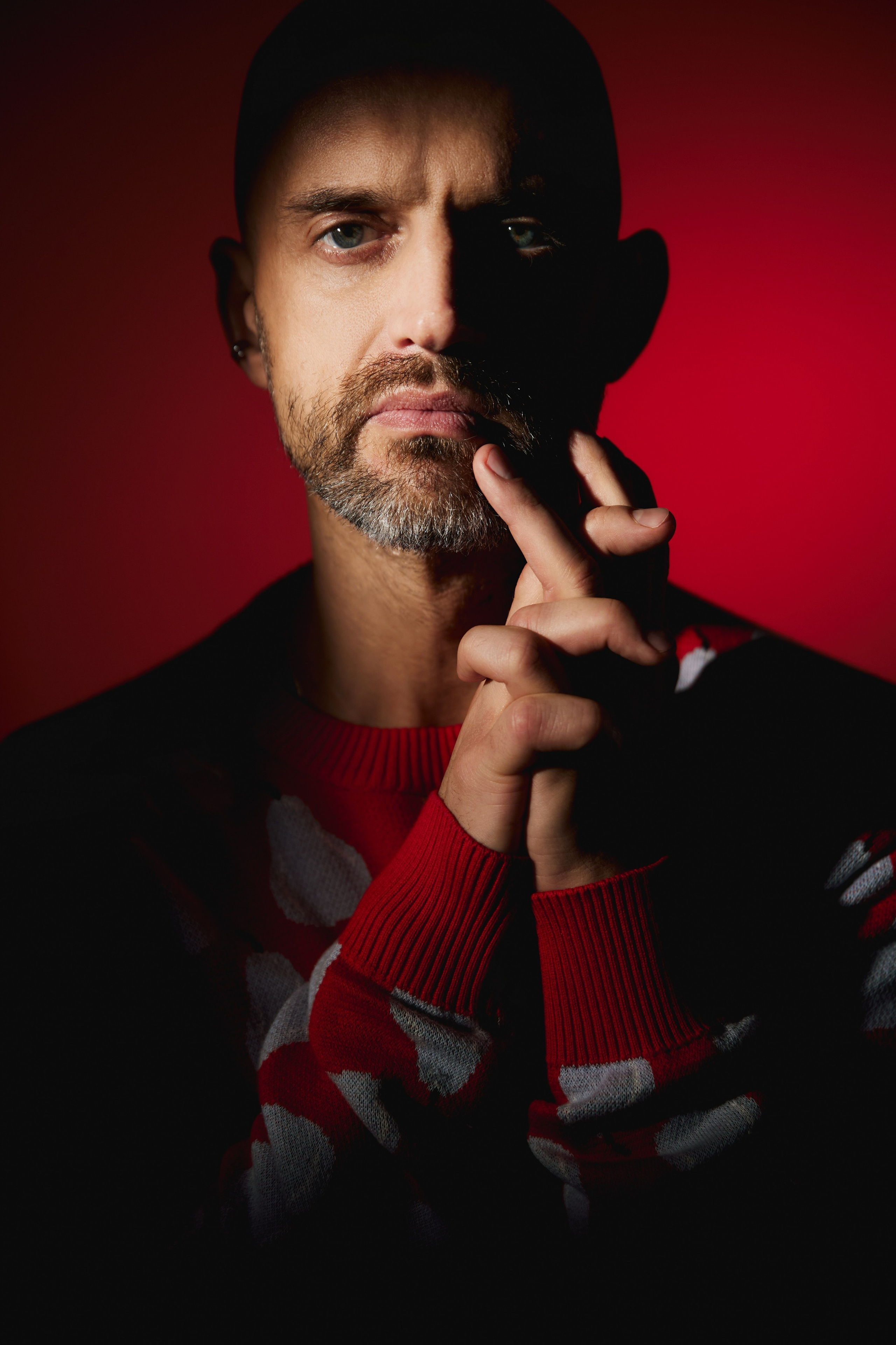 Илья. Он умеет быть разным. От строгого до безумного. Пять лиц одного героя. Татьяна Фомичева. Репортажный и светский фотограф в Москве