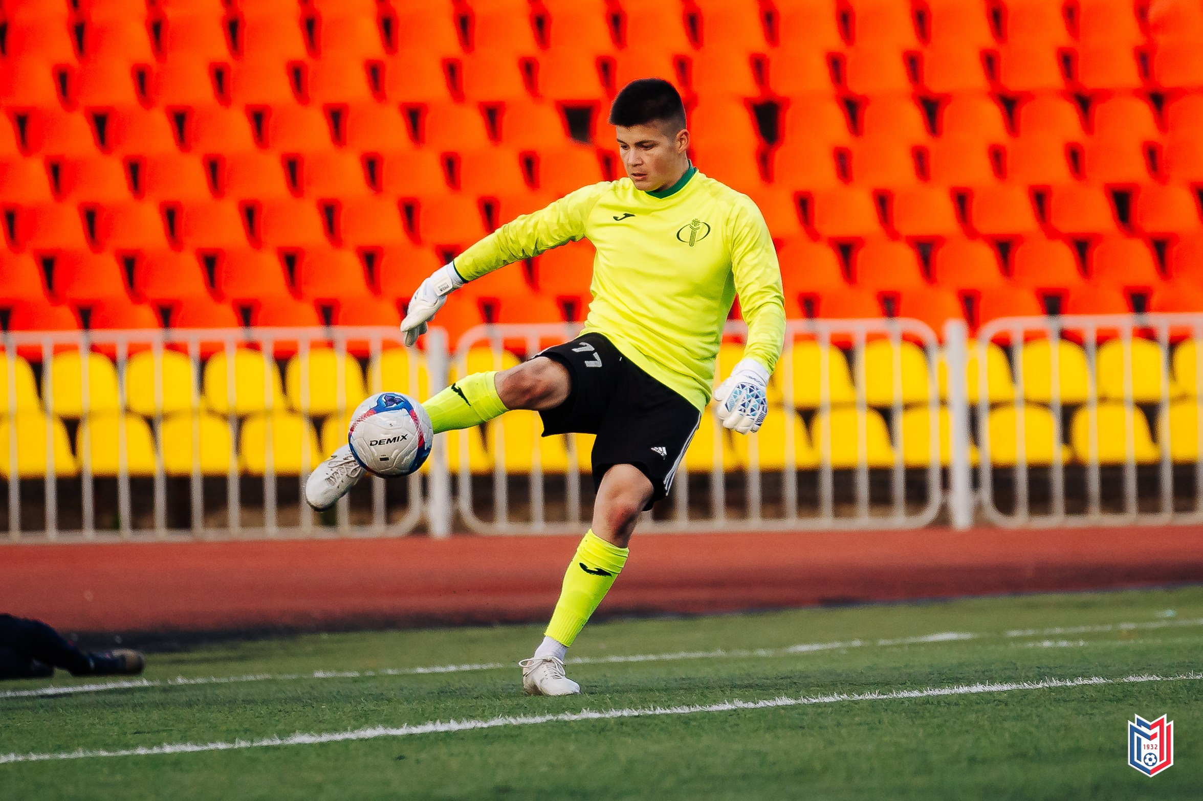 ФК «Металлург-Магнитогорск» — «СибГУФК Иртыш-2» // 21.09.24. Денис Прохоров Фотограф в г. Магнитогорск