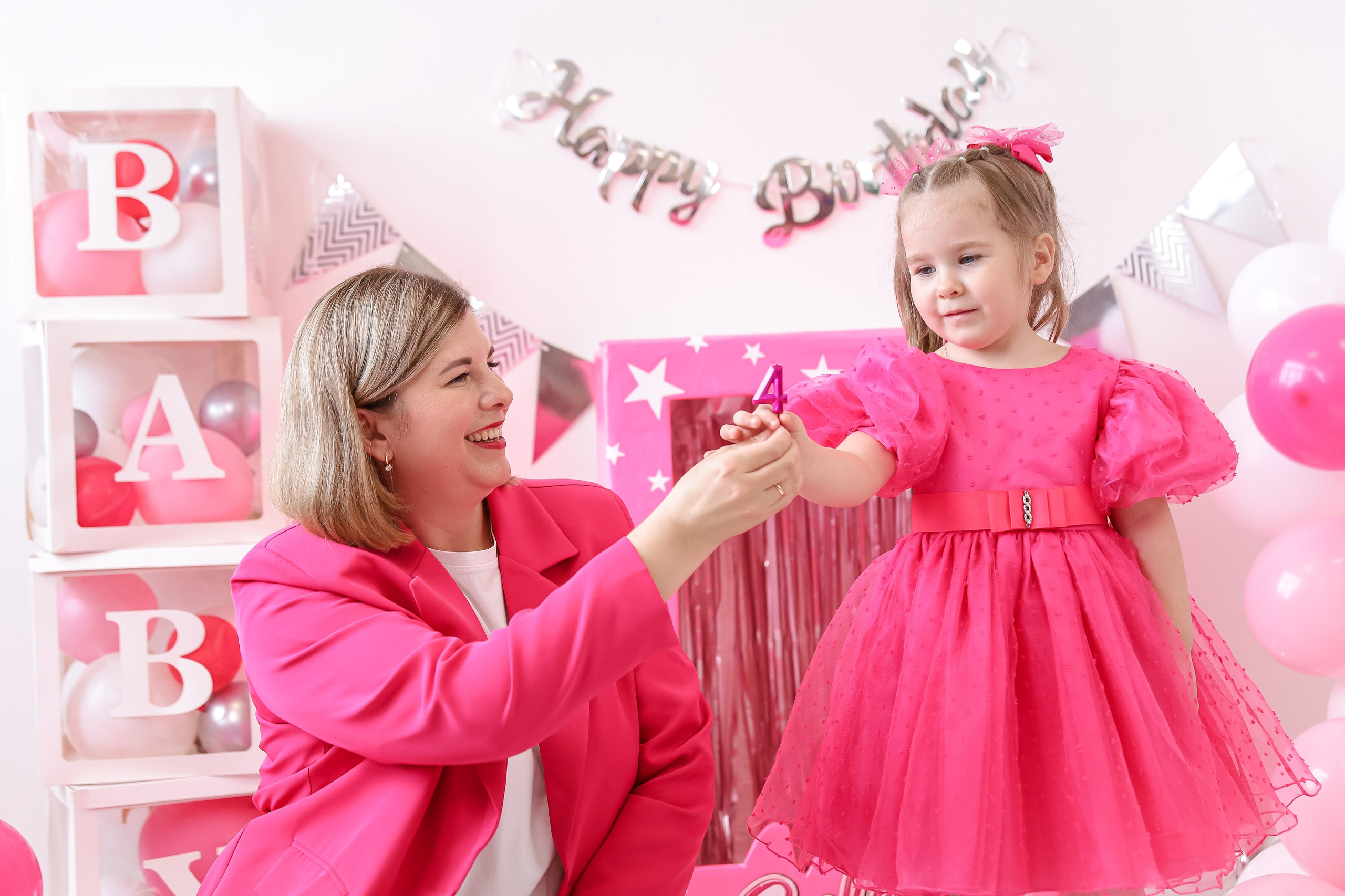 Полине 4 Года. Детский и Семейный фотограф в Санкт-Петербурге. Детская Фотостудия «FAMILY STORY»