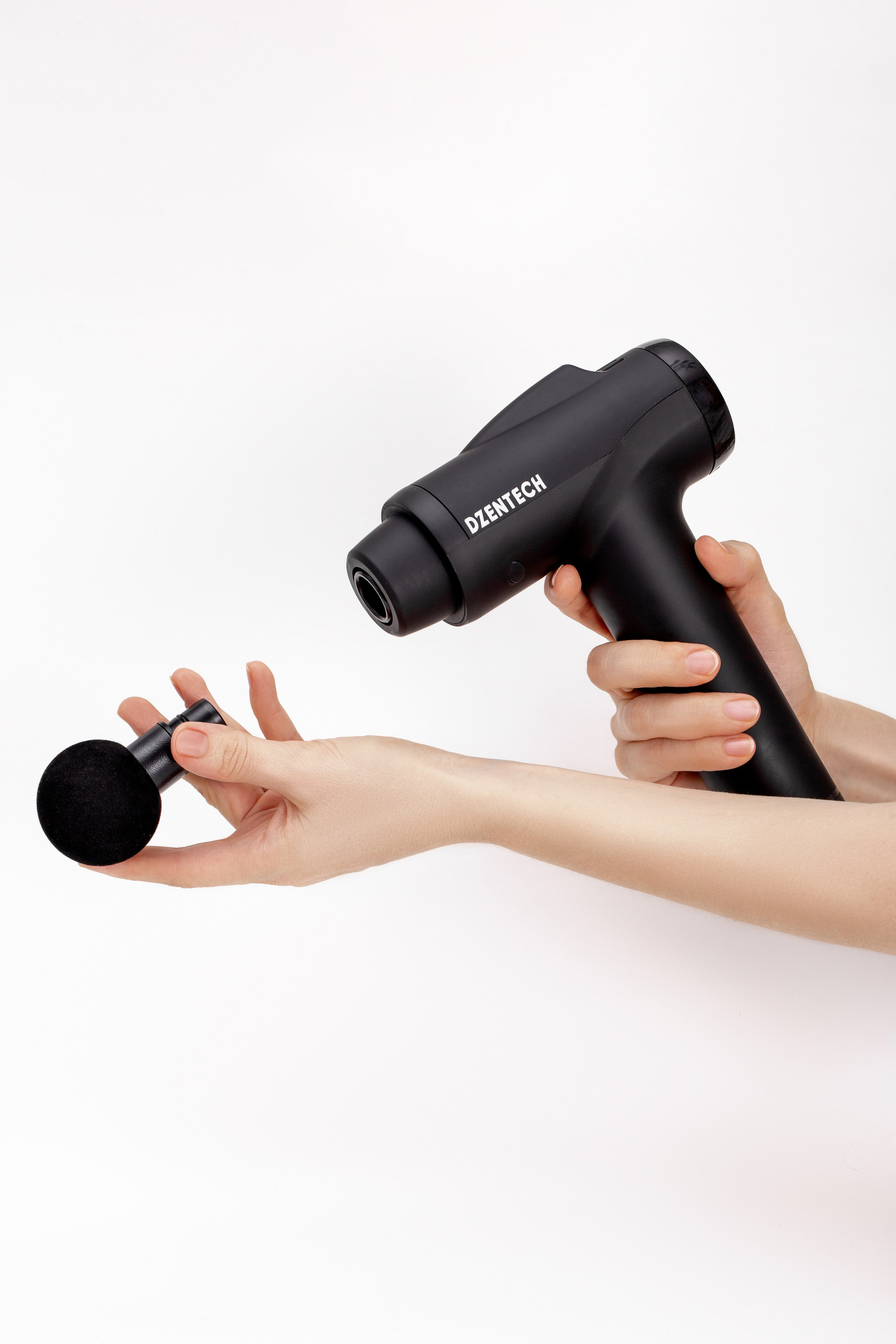 Массажер. Предметный и женский фотограф в Новосибирске