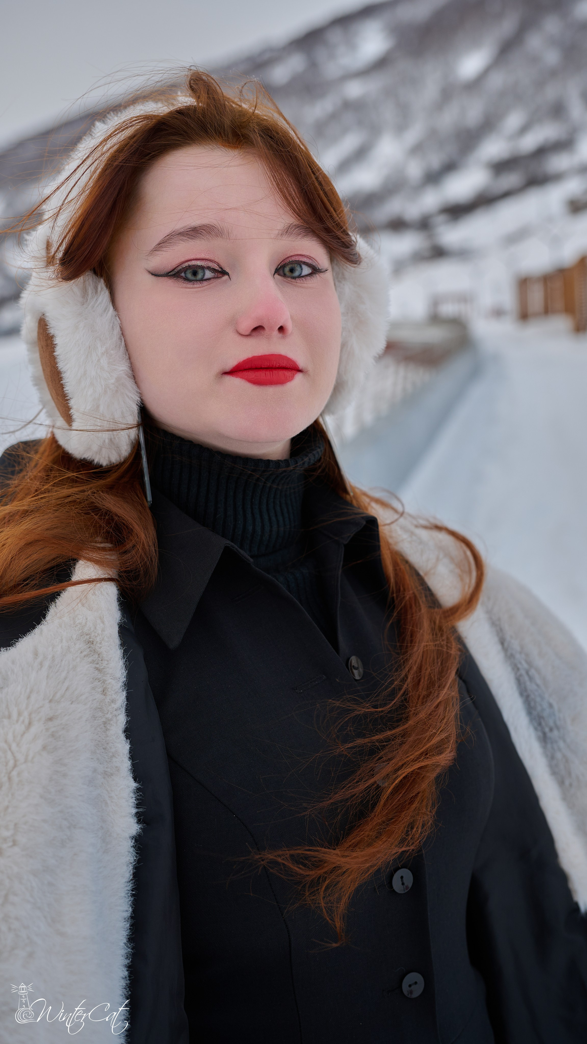 Алёна на Маяке. Портретный и репортажный фотограф в Магадане Андрей Нефедов WinterCatPhoto