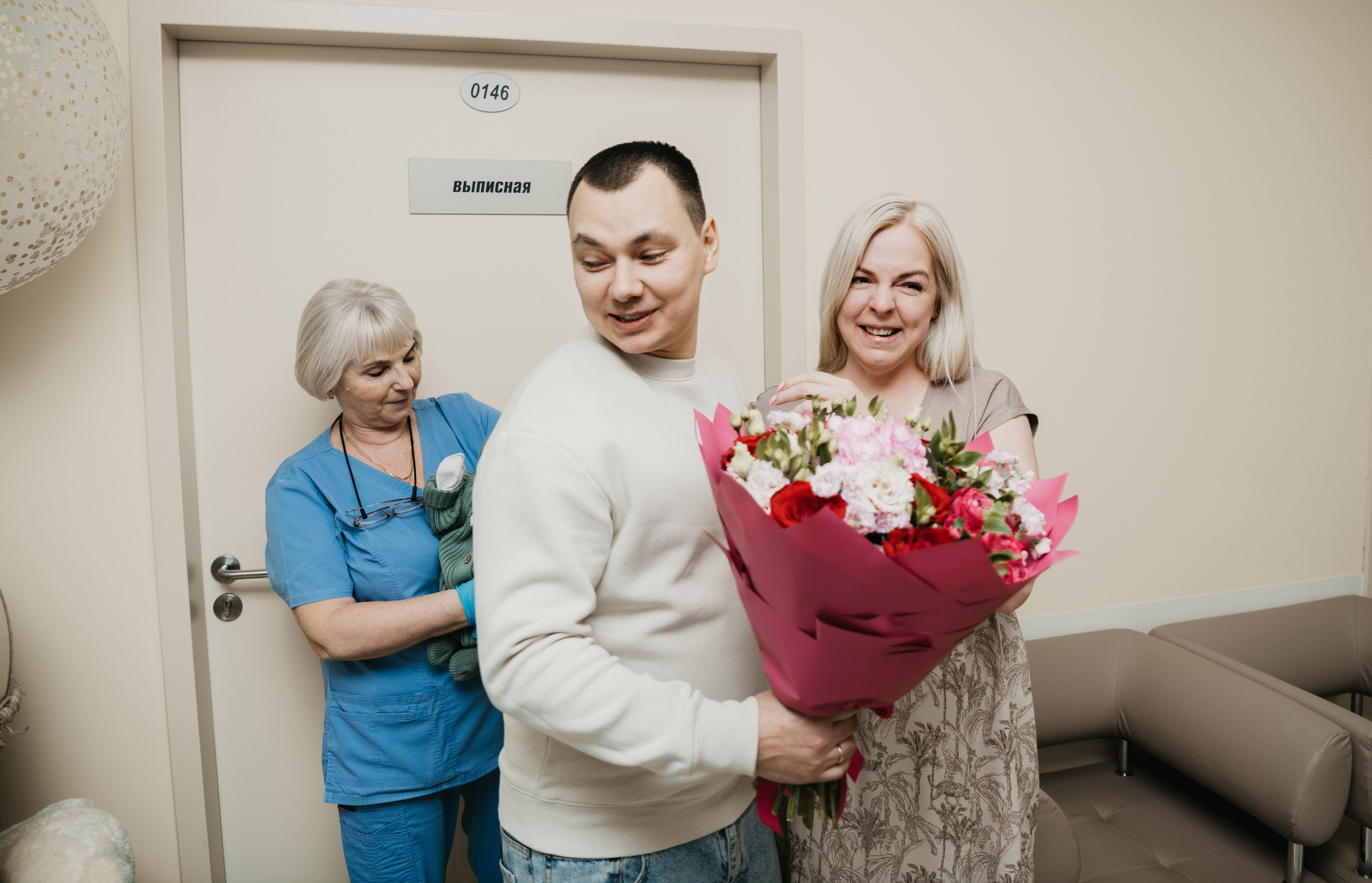 Выписка Степана на Севастопольском. Фотограф на выписку из роддома в Москве и МО