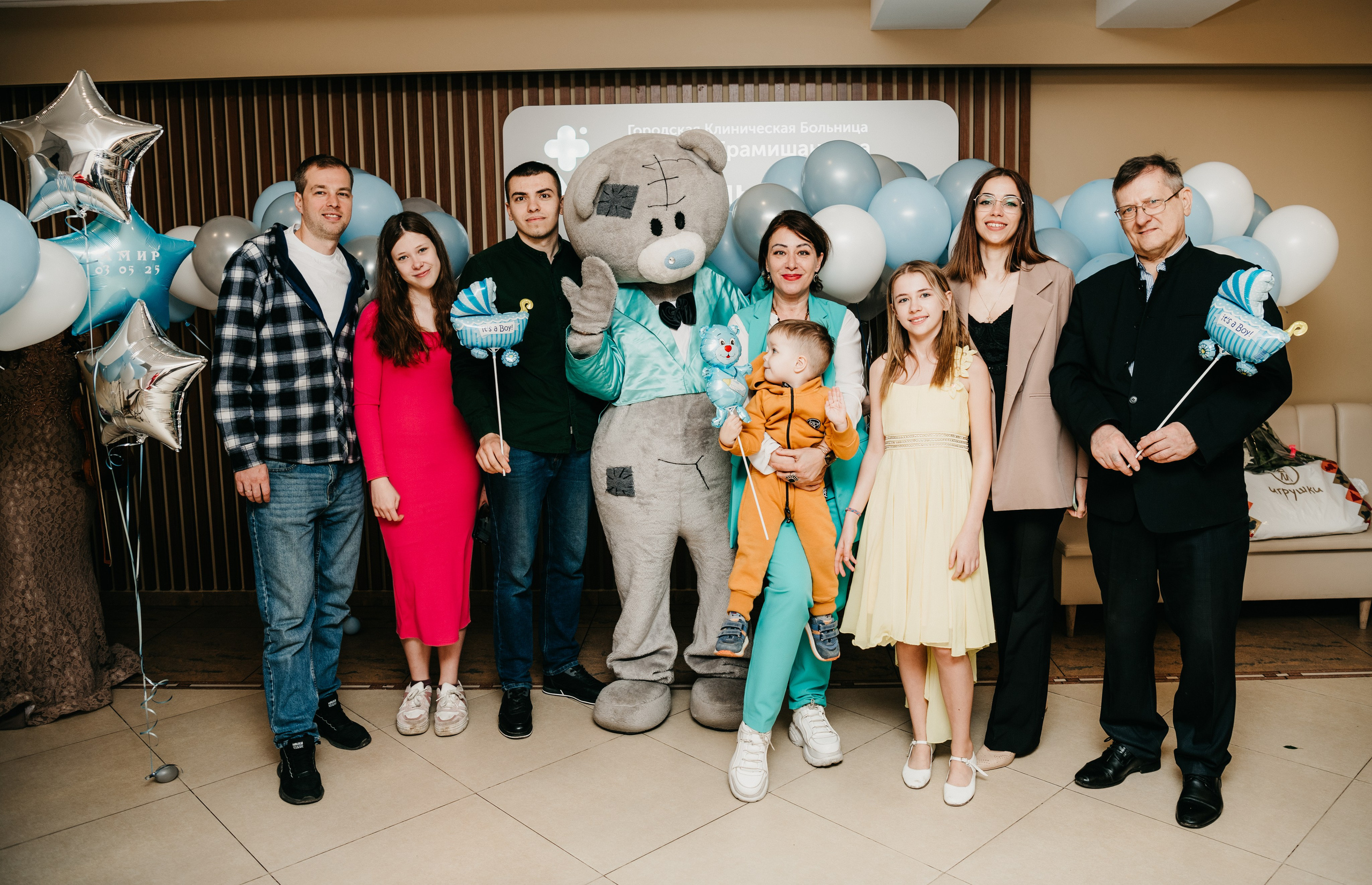 Выписка Амира. ГКБ Ерамишанцева. Фотограф на выписку из роддома в Москве и МО