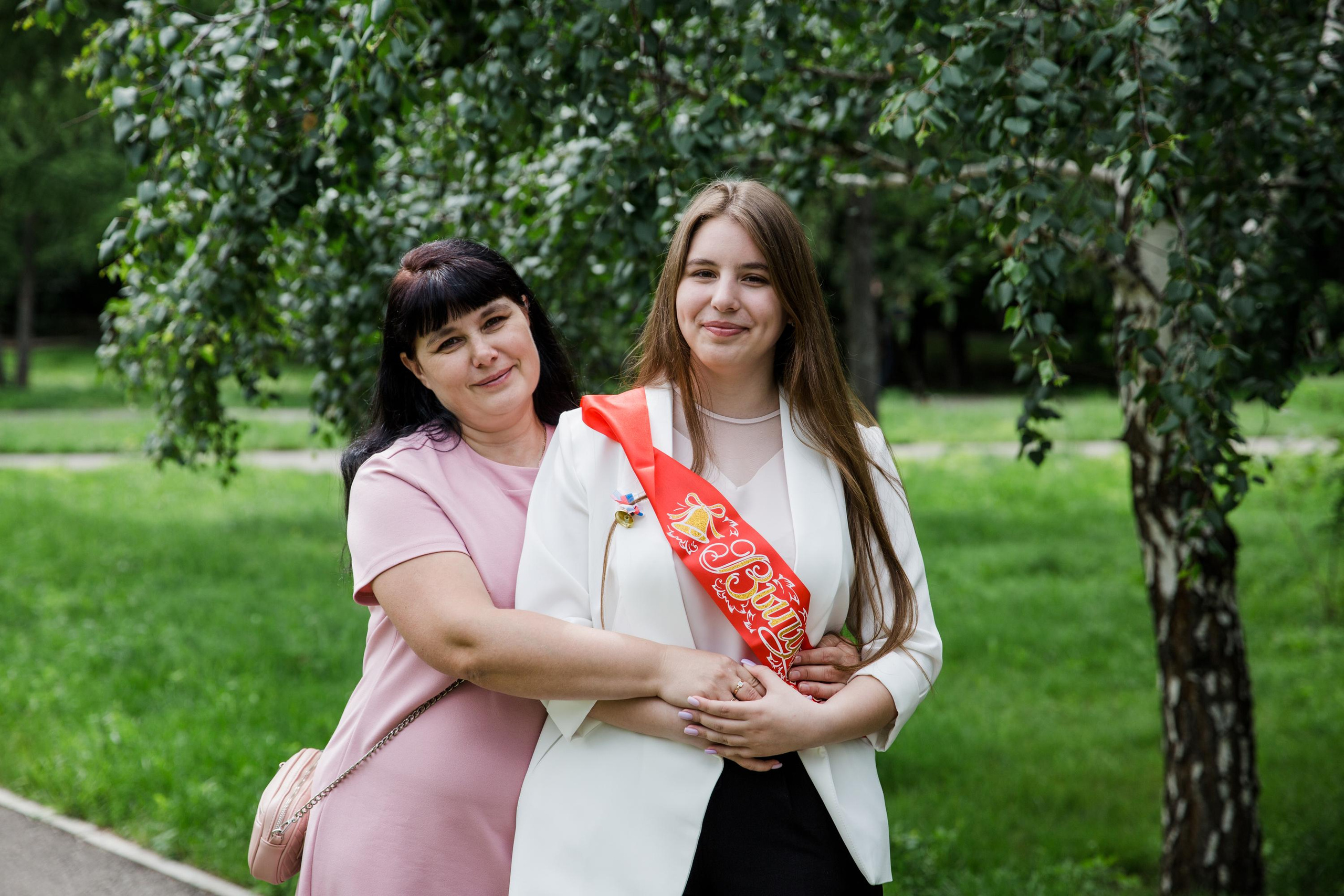 Вручение аттестатов. Марина Соколова. Контентный и семейный фотограф г. Красноярск