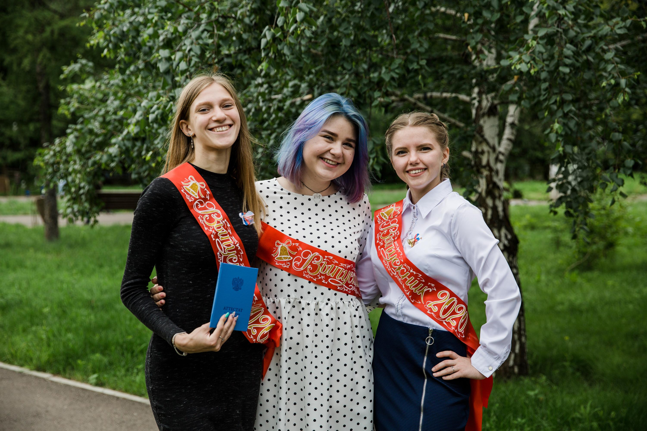 Вручение аттестатов. Марина Соколова. Контентный и семейный фотограф г. Красноярск