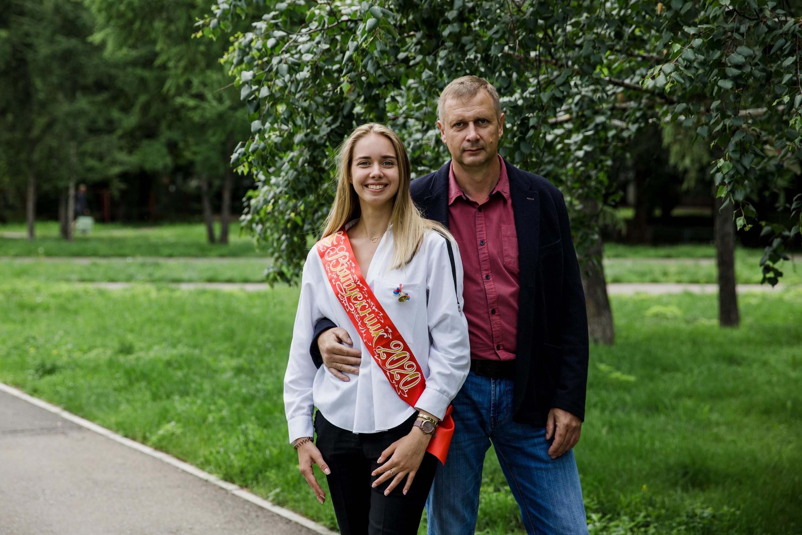 Вручение аттестатов. Марина Соколова. Контентный и семейный фотограф г. Красноярск