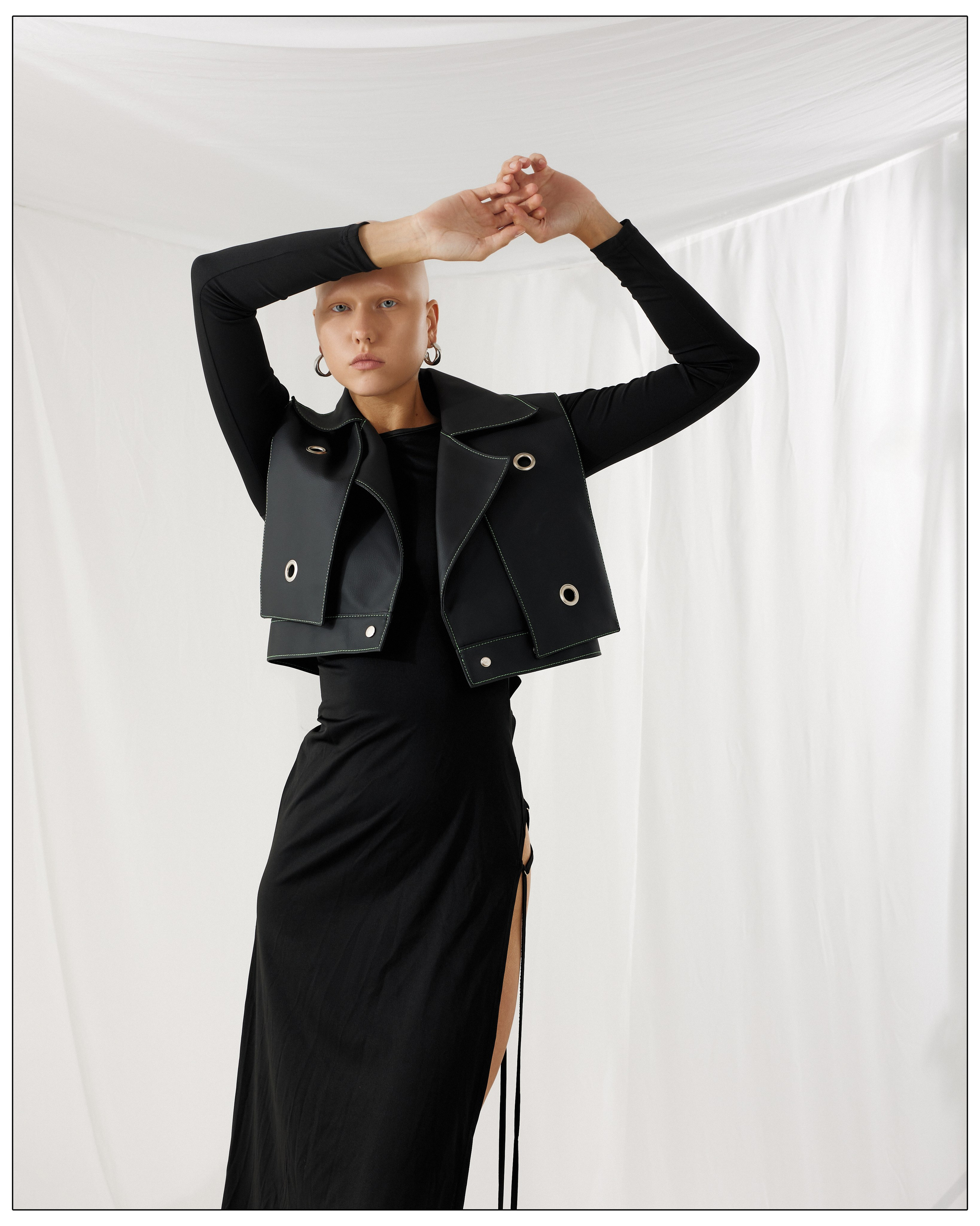 KORZUN. Влада Зюзина — adalwzet posmotri — коммерческий фотограф в Москве — портретный фотограф, фотограф для брендов