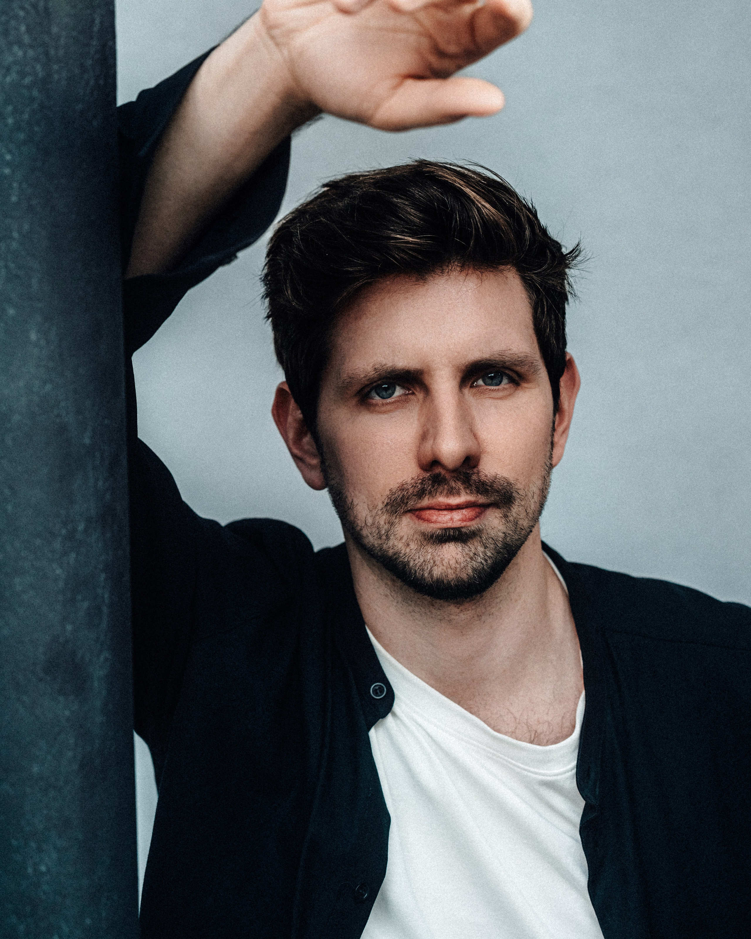 Portrait. Если ты на Земле — звони